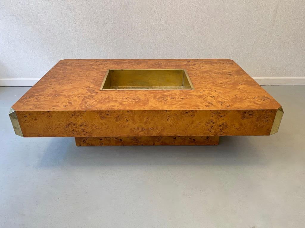 Alveo Burl Wood & Brass Coffee Table by Willy Rizzo for Mario Sabot, Italy 1970s In Good Condition For Sale In Geneva, CH
