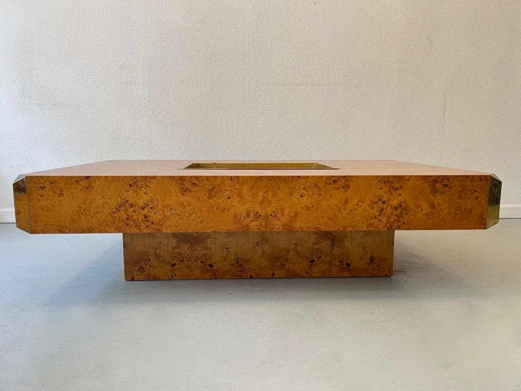 Late 20th Century Alveo Burl Wood & Brass Coffee Table by Willy Rizzo for Mario Sabot, Italy 1970s For Sale