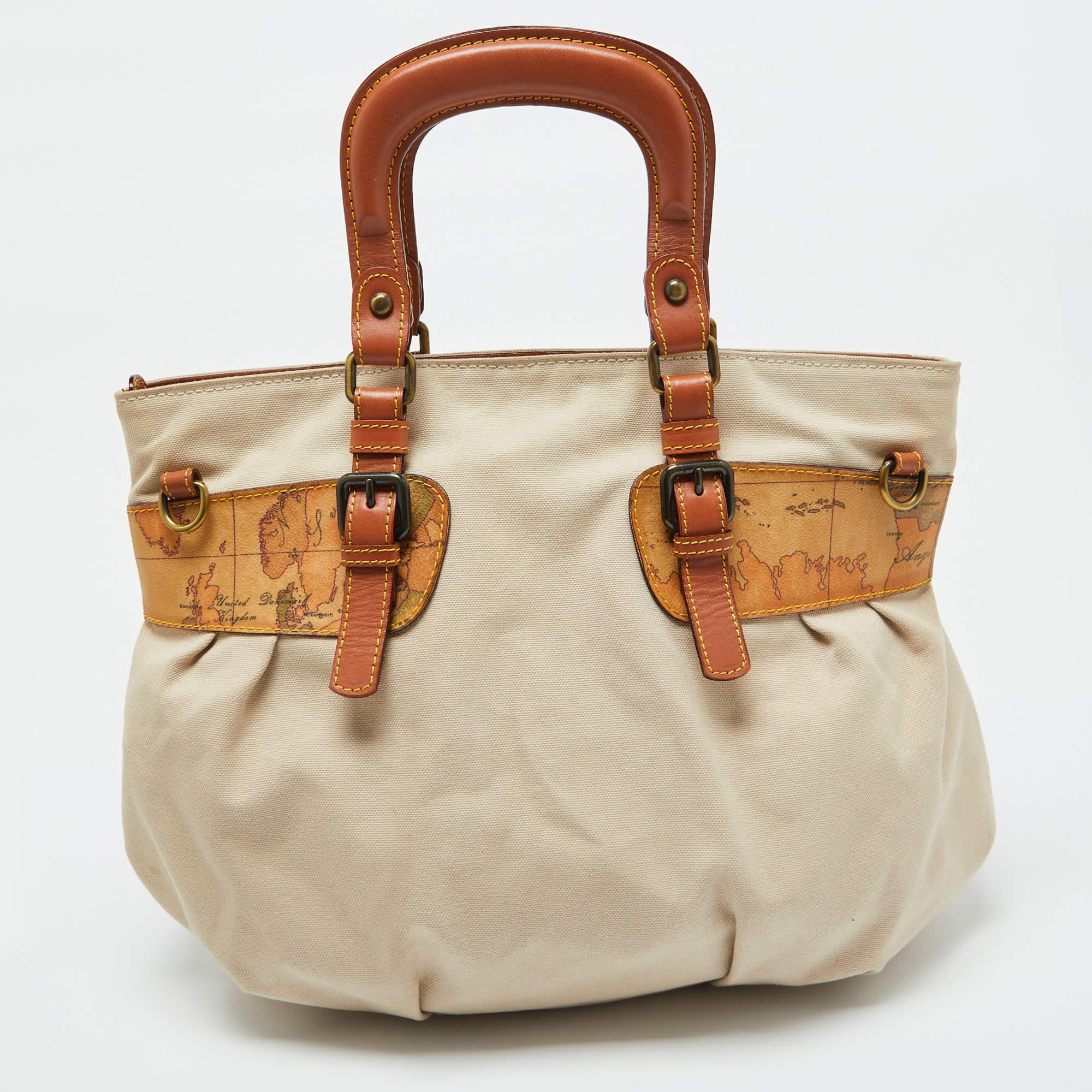 Donna Alviero Martini 1A Classe Beige Geo Print Canvas Coates Pelle Satchel in vendita
