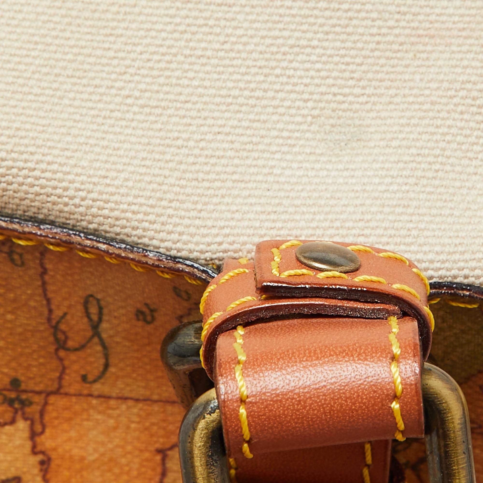 Alviero Martini 1A Classe Beige Geo Print Canvas Coates Pelle Satchel in vendita 4