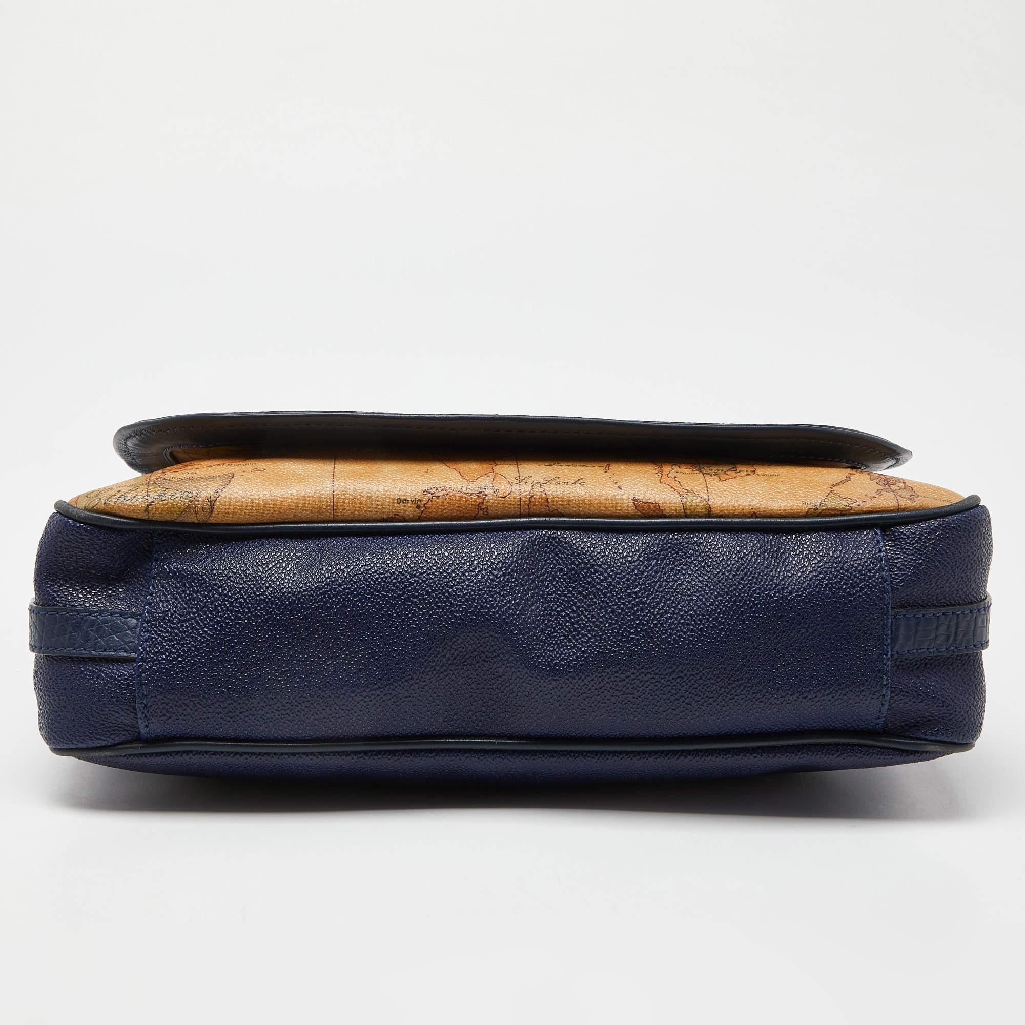 Alviero Martini 1A Classe Blue Geo Print Coated Canvas & Leather Crossbody Bag For Sale 2