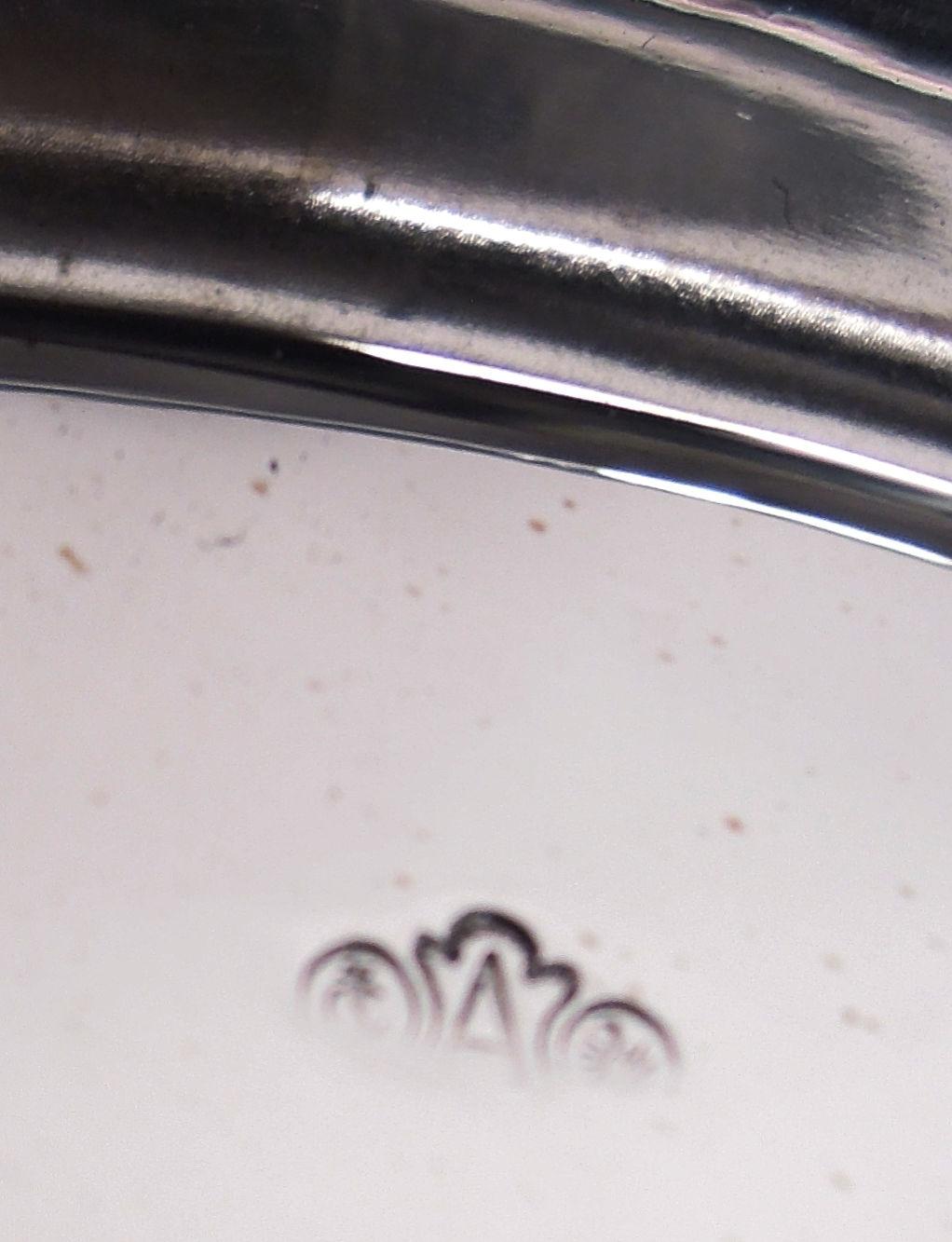 Alvin Japonesca Crisantemo de plata de ley Gravy Boat sobre soporte en venta 3