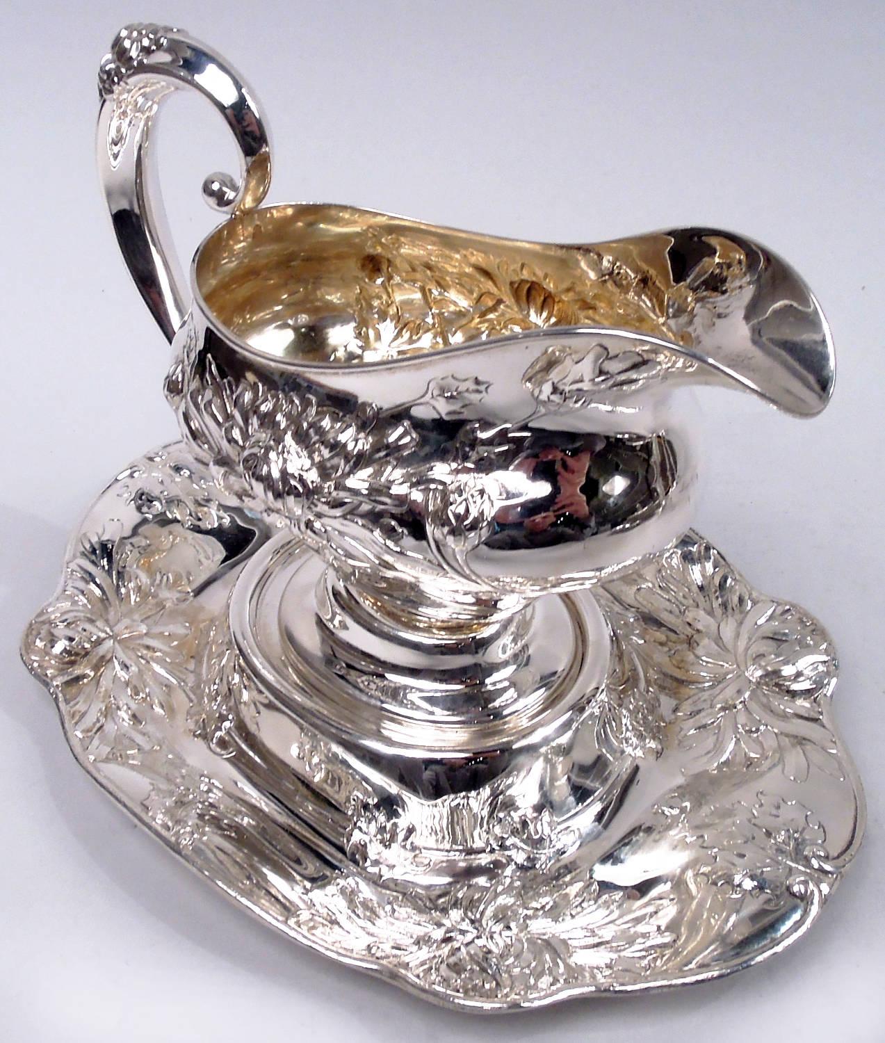 Alvin Japonesca Crisantemo de plata de ley Gravy Boat sobre soporte Japonismo en venta