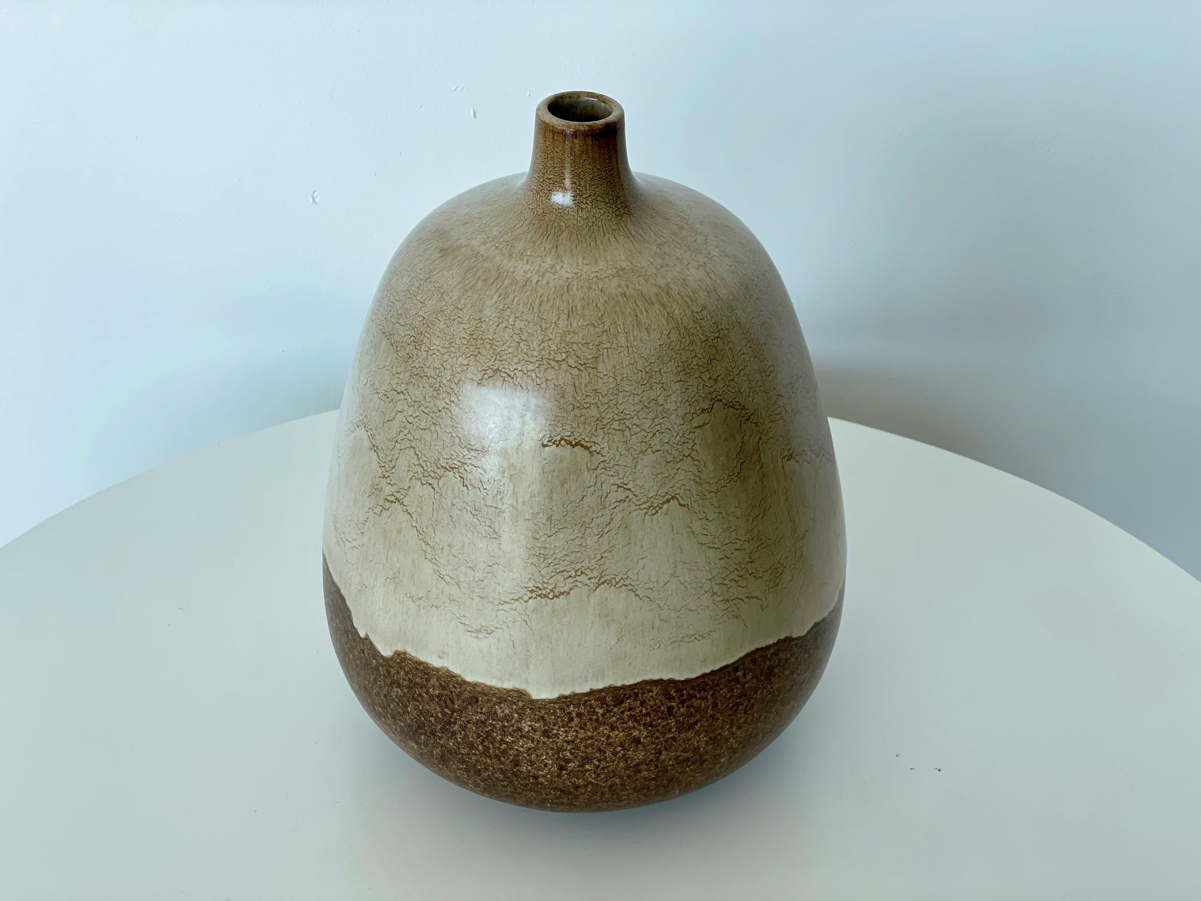 Alvino Bagni for Raymor Earth Tone Ceramic Vase For Sale 4