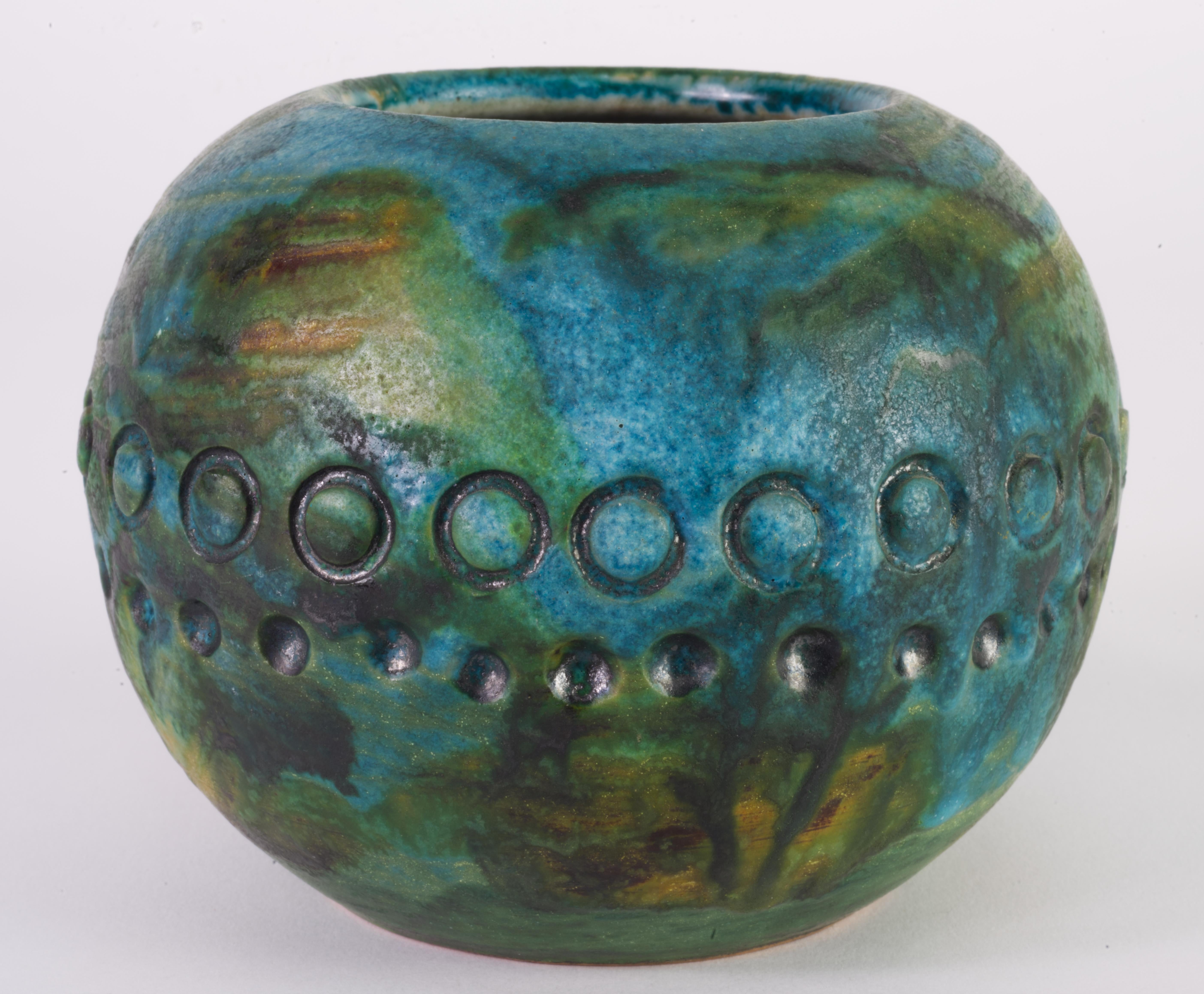 Alvino Bagni for Raymor Italy Sea Garden Vase Vessel Ceramic 1960s In Good Condition For Sale In Clifton Springs, NY