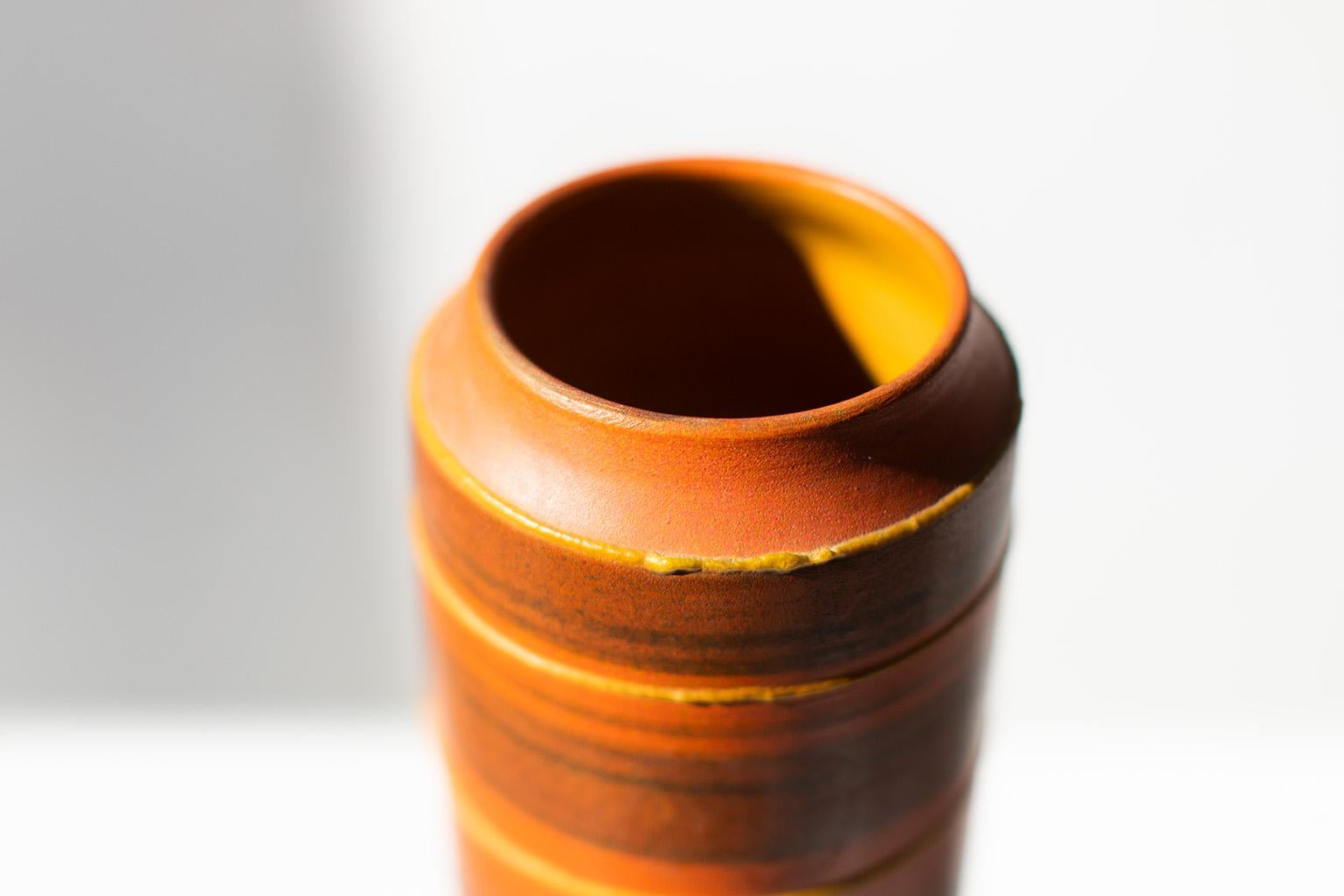 Mid-Century Modern Vase orange Alvino Bagni pour Raymor en vente