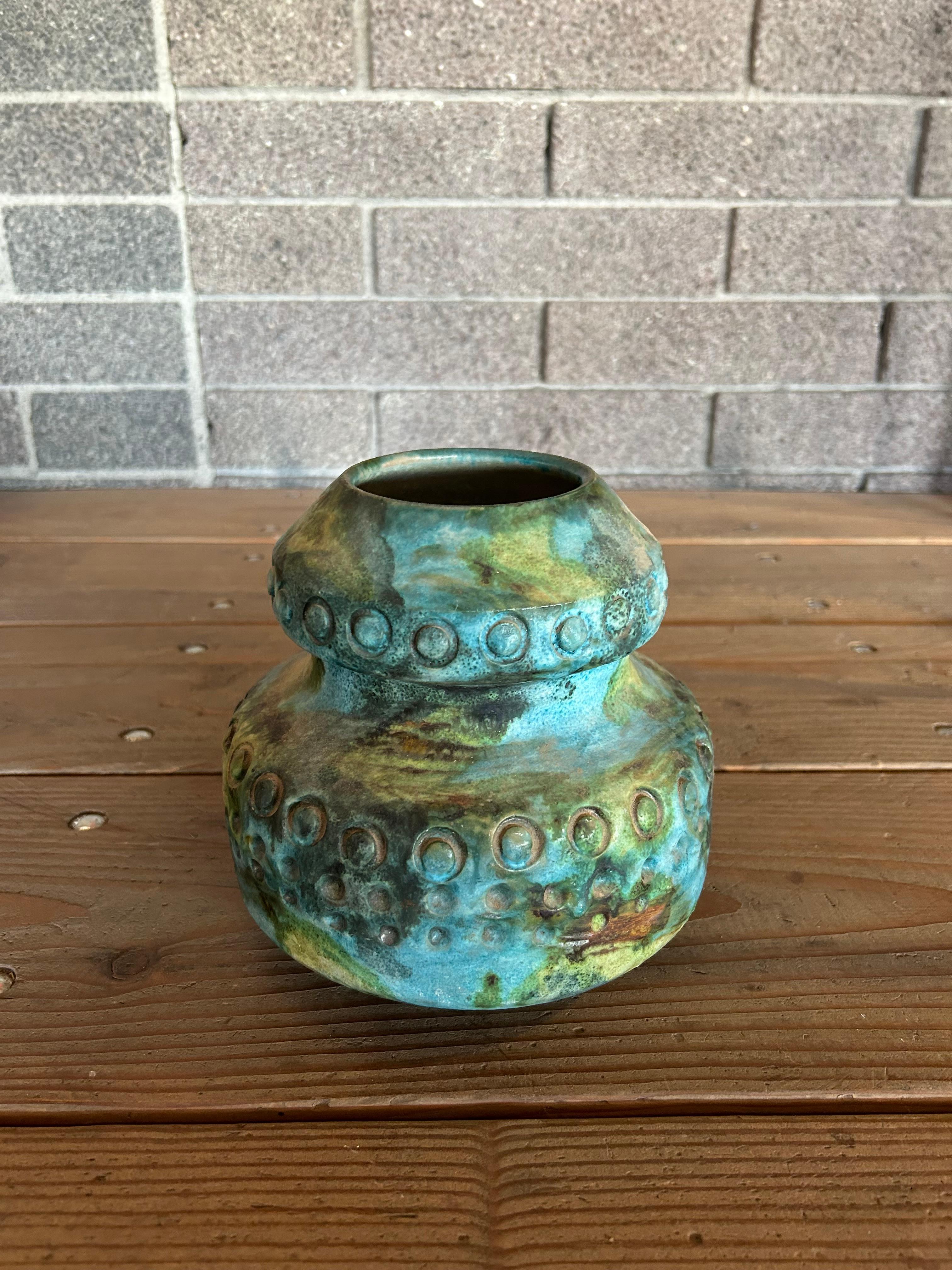 Mid-Century Modern Alvino Bagni Raymor 1960s Italian Ceramic Vessel For Sale