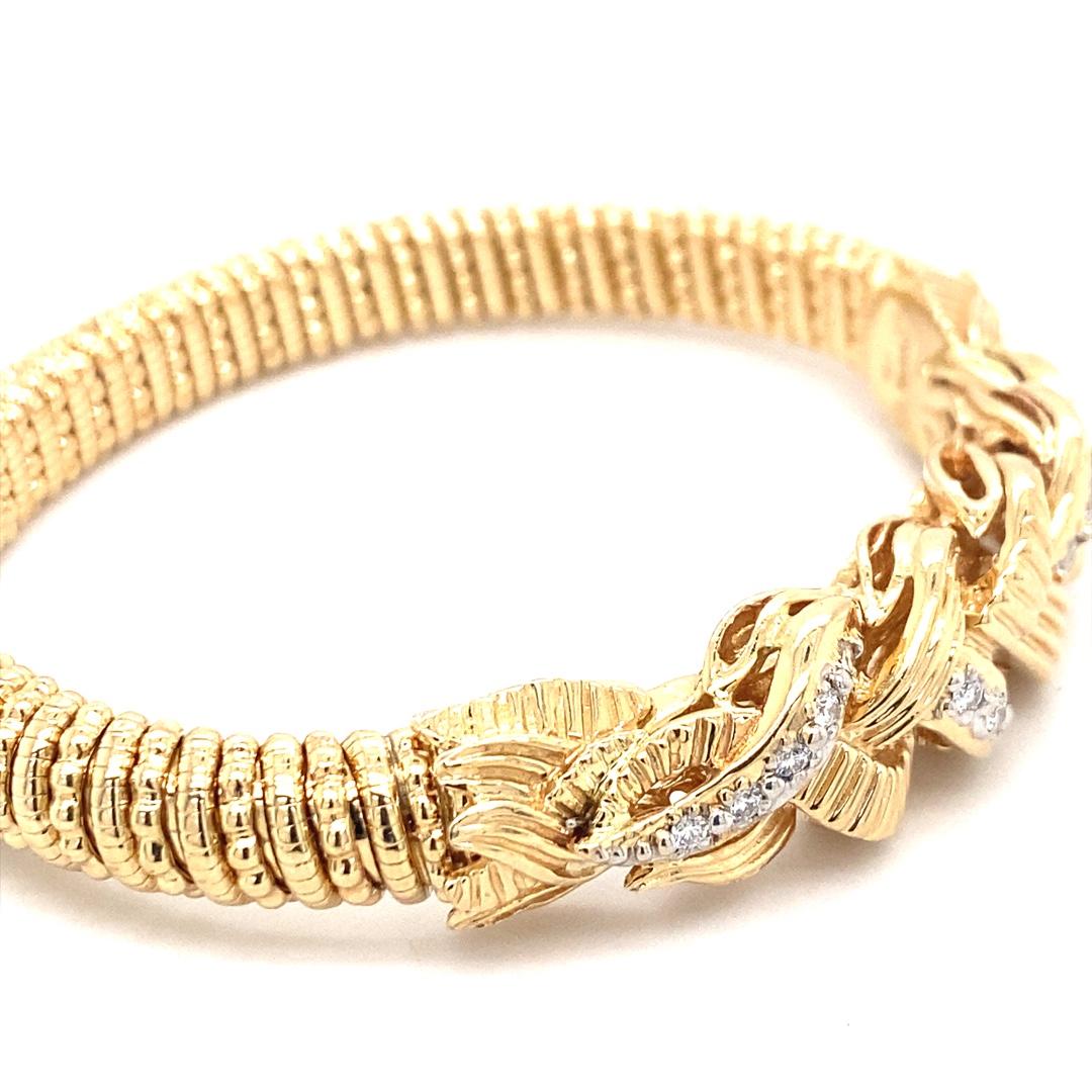 Round Cut  Alwand Vahan 14 Karat Gold Bracelet  For Sale