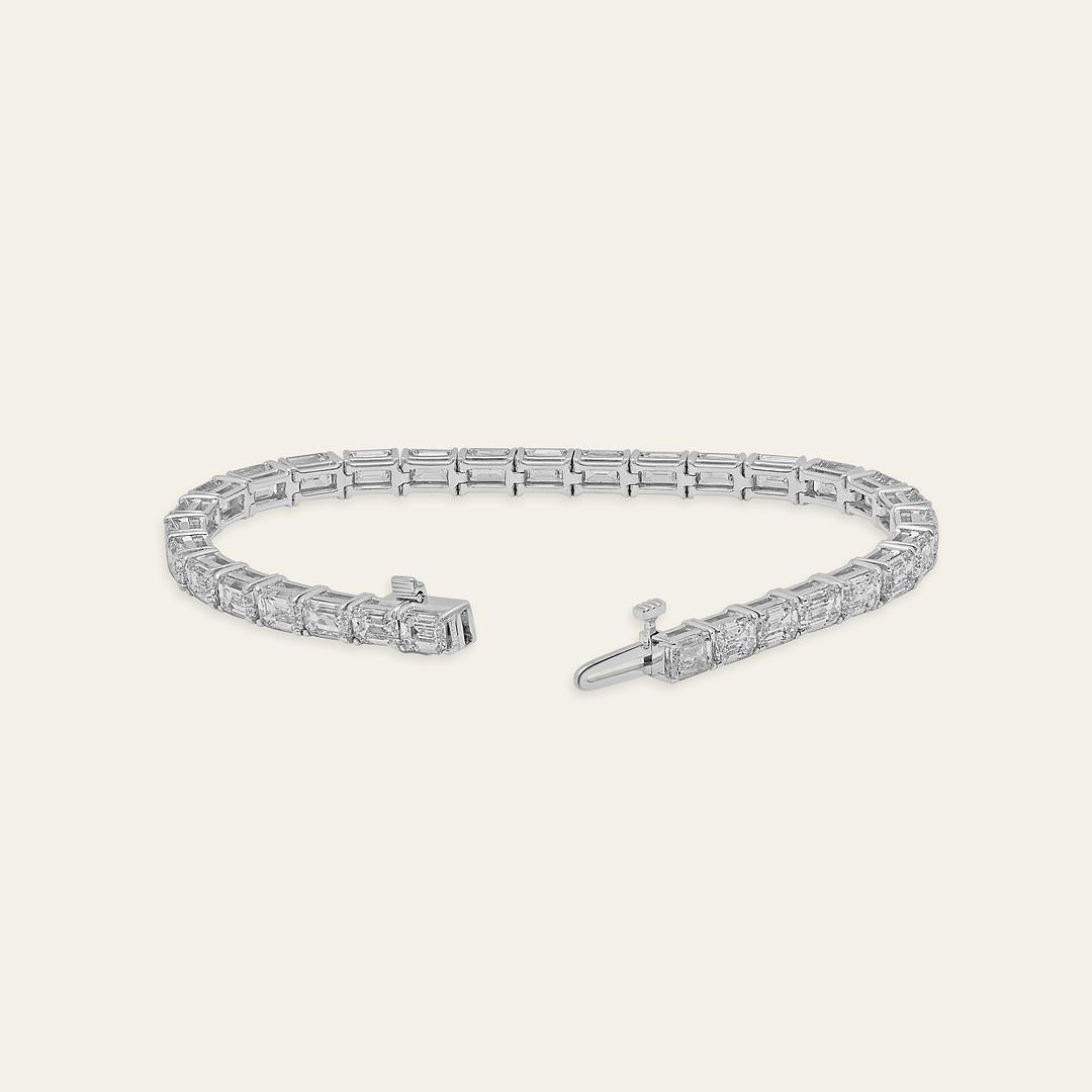 Taglio smeraldo Bracciale Alya con diamanti taglio smeraldo da 13 carati in vendita