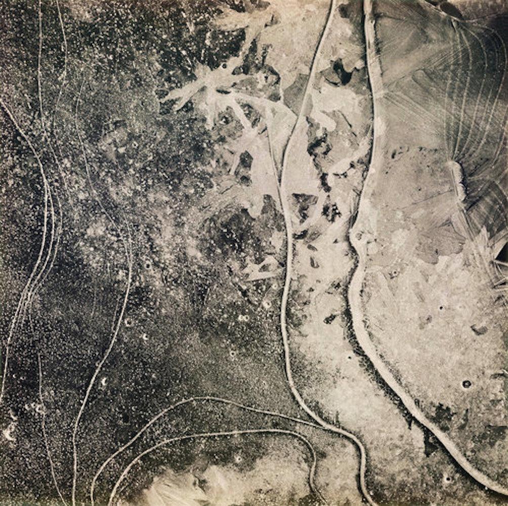Landscape Photograph Alyson Belcher - Portales de glace n° 4402 / photographie de nature en noir et blanc