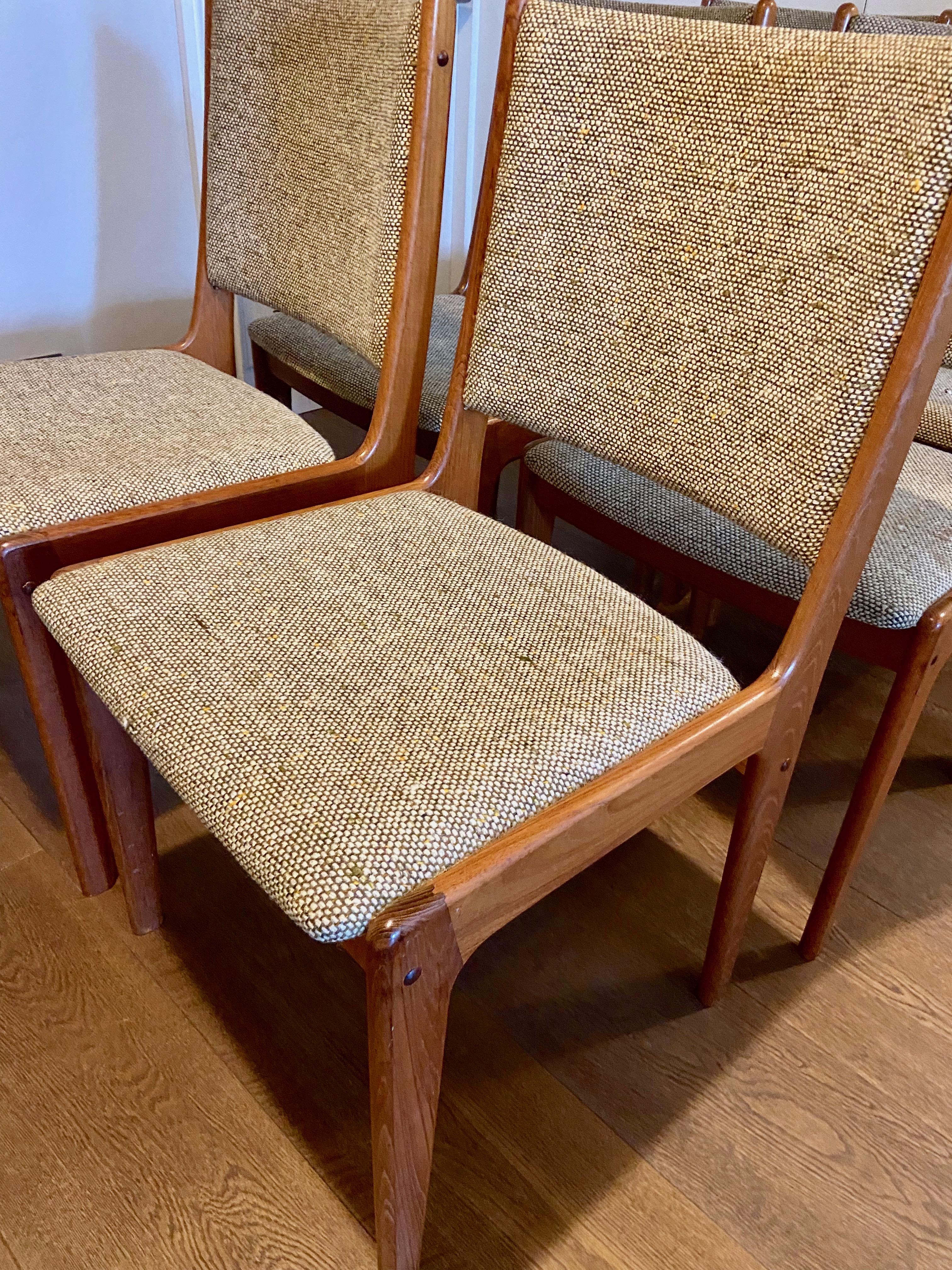 Am Møbler Denmark Set of Six Chairs, Teak and Tweed, from the 70s' 1
