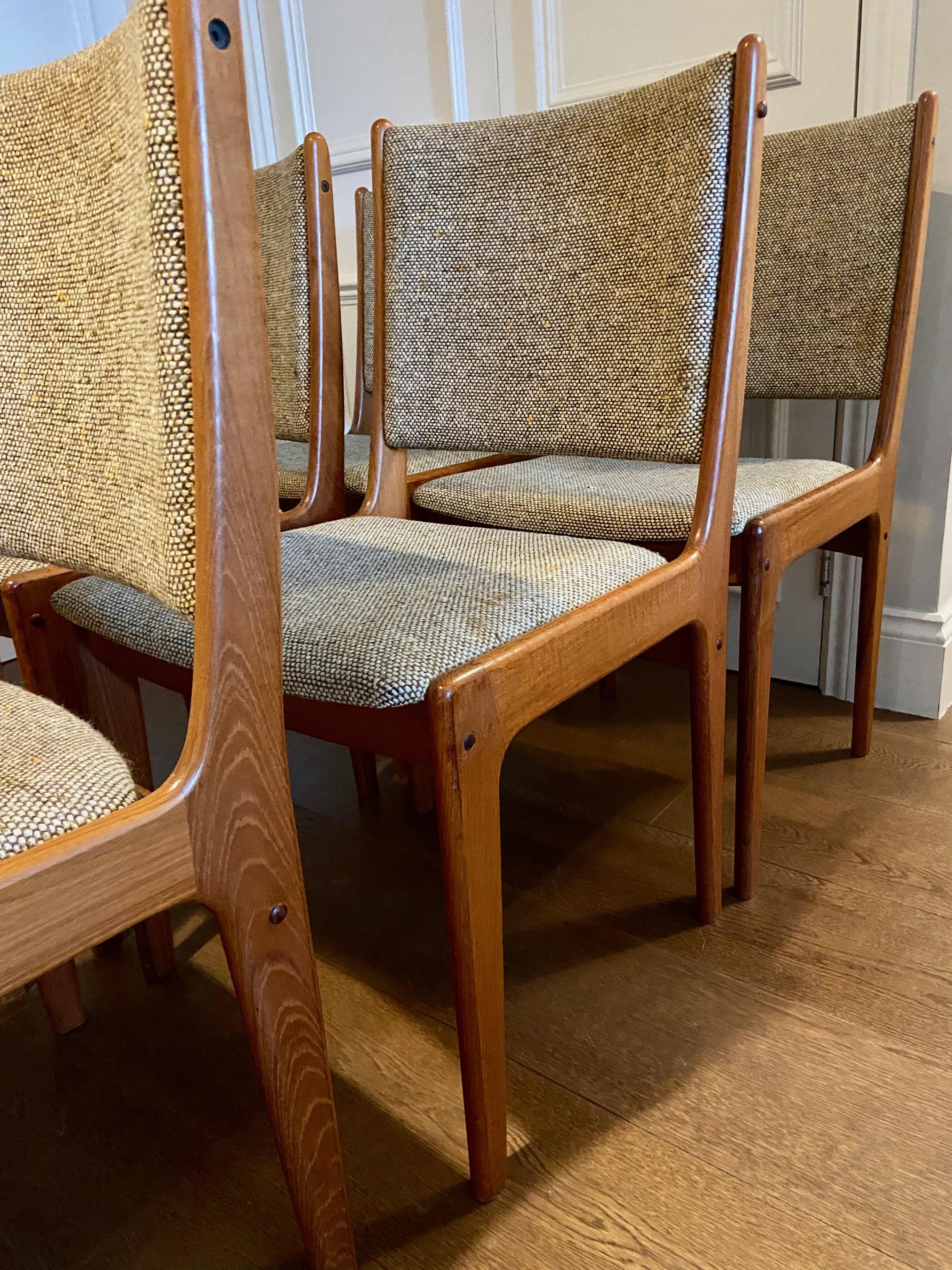 Am Møbler Denmark Set of Six Chairs, Teak and Tweed, from the 70s' 2