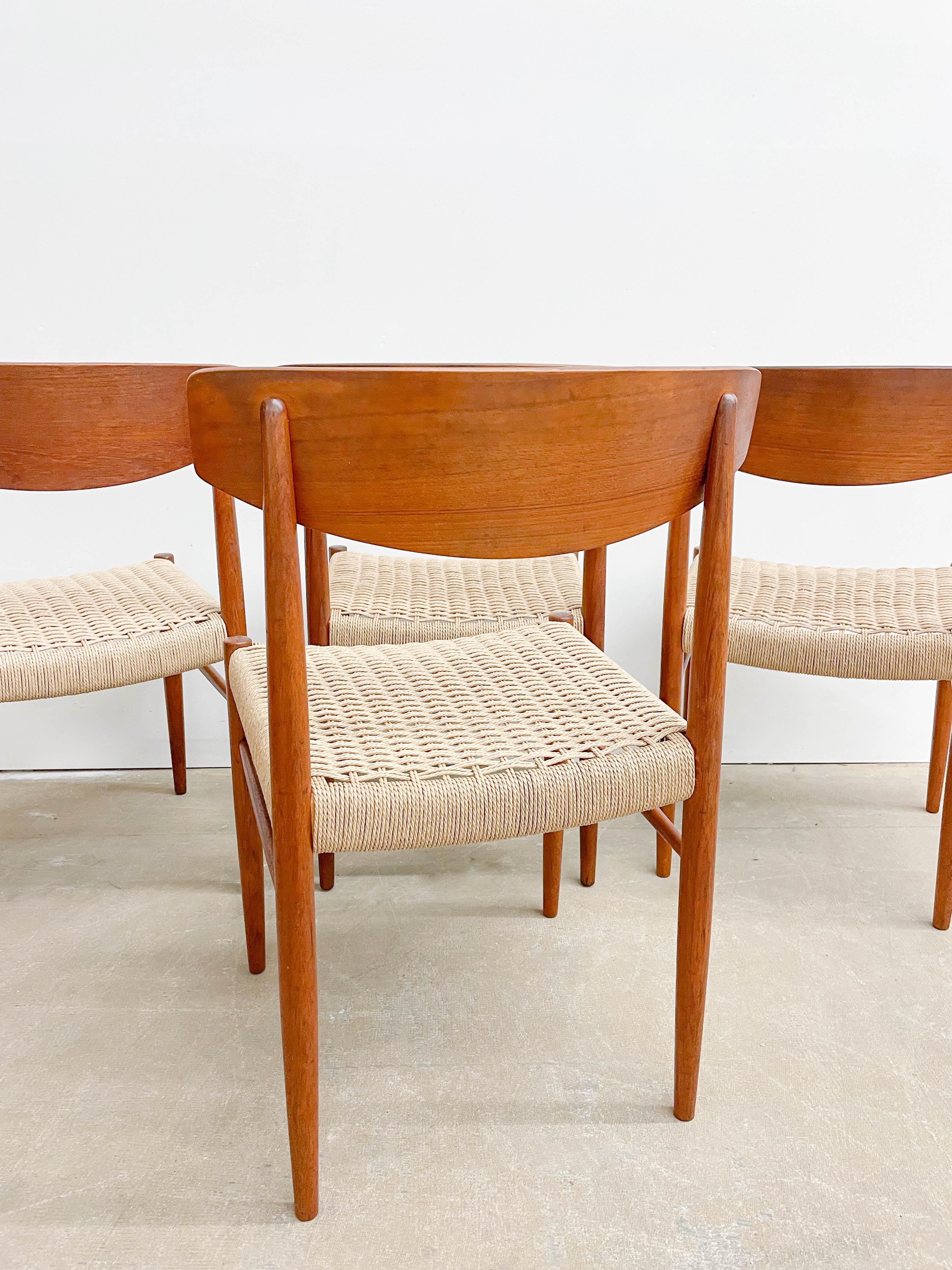 Rosewood Am Moller 501 Dining Chairs, 'Set of 6' For Sale