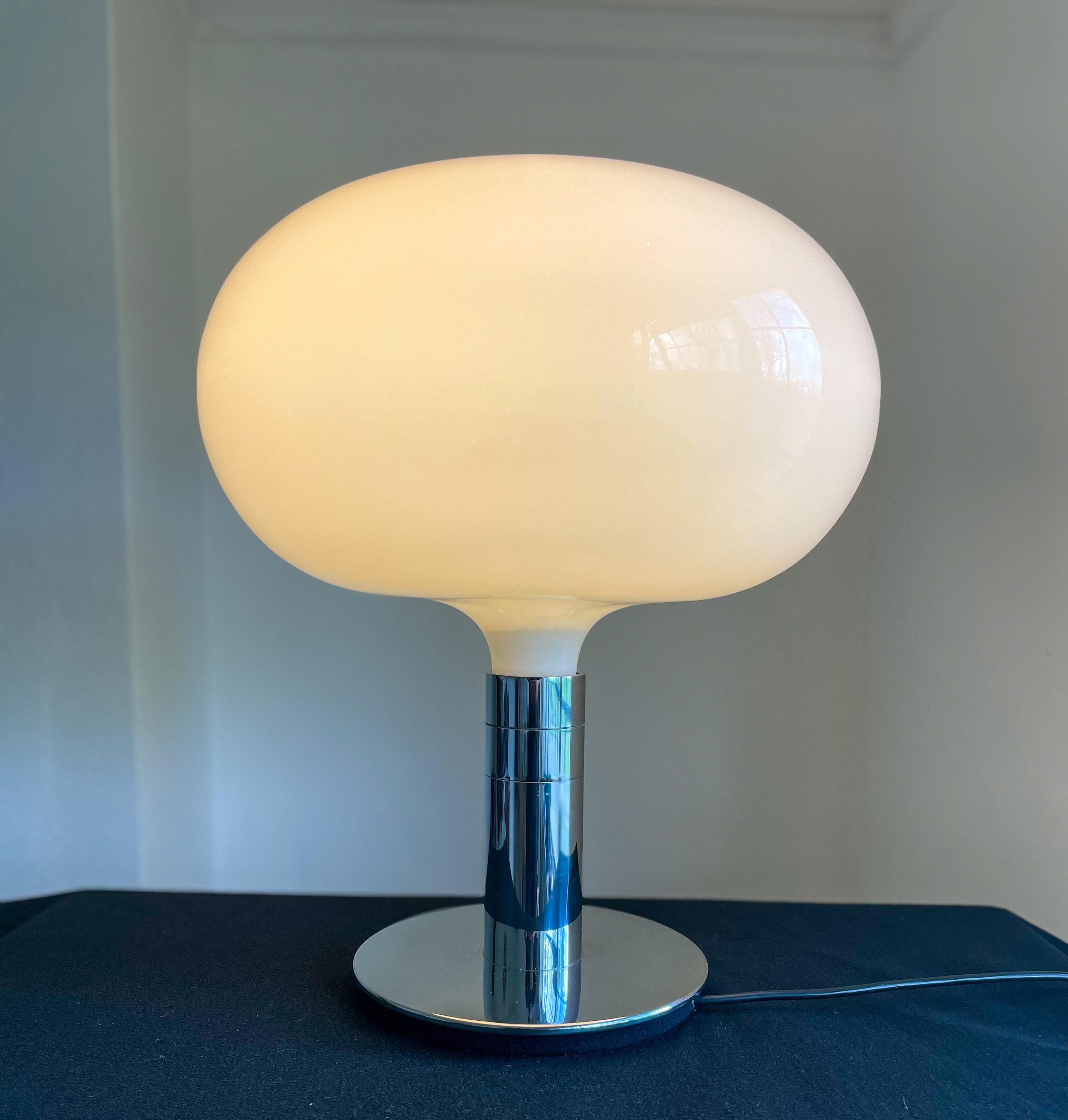 Mid-Century Modern AM1N table lamp by Franco Albini et al 1970s Mid-Century For Sale