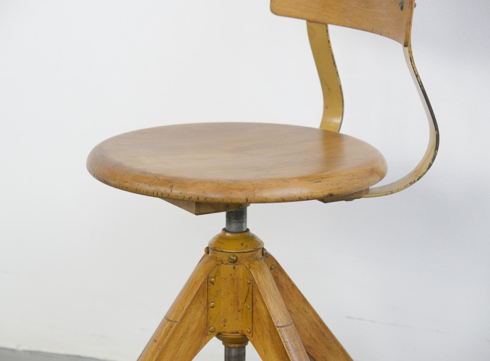Ama Elastik Factory Chair, circa 1930s 3