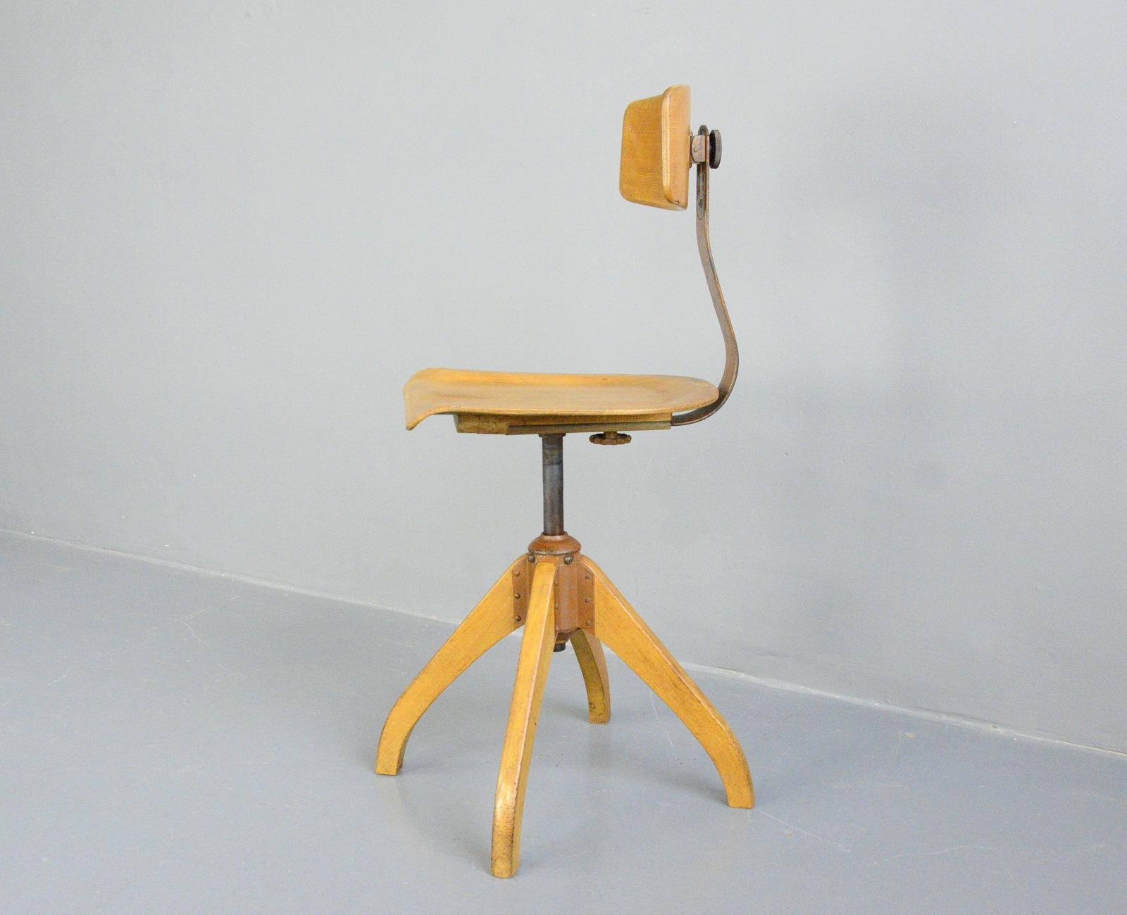Bauhaus Ama Elastik Factory Chair, circa 1930s