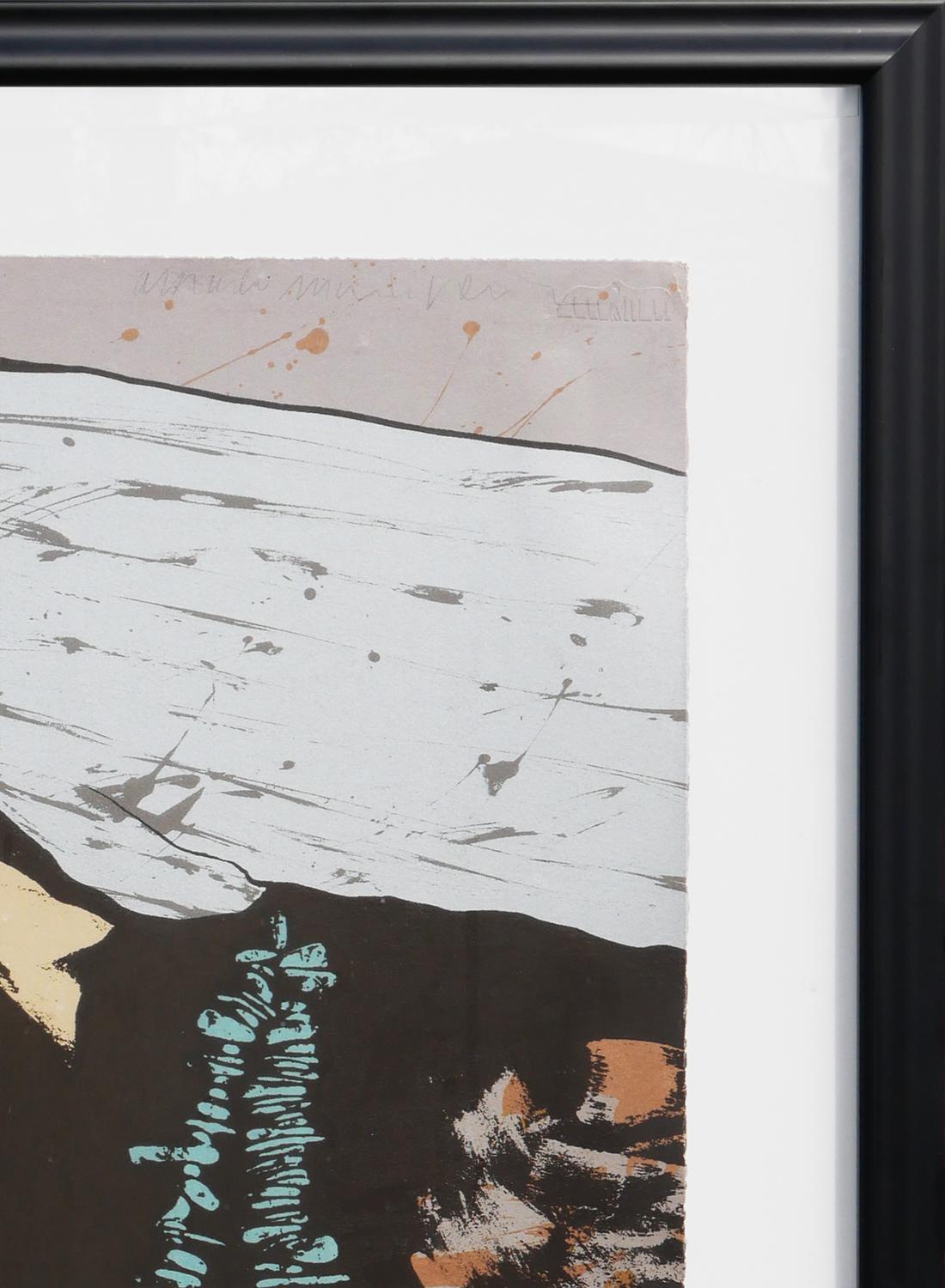 Impression figurative abstraite sarcelle et marron de l'artiste chicano Amado Maurilio Peña JR. Cette pièce représente une femme indigène âgée aux longs cheveux blancs, vue de profil, portant un vêtement beige à motifs et un collier de perles