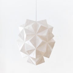Japanese Style Hand-folded White Paper Pendant Lighting "Amaea"