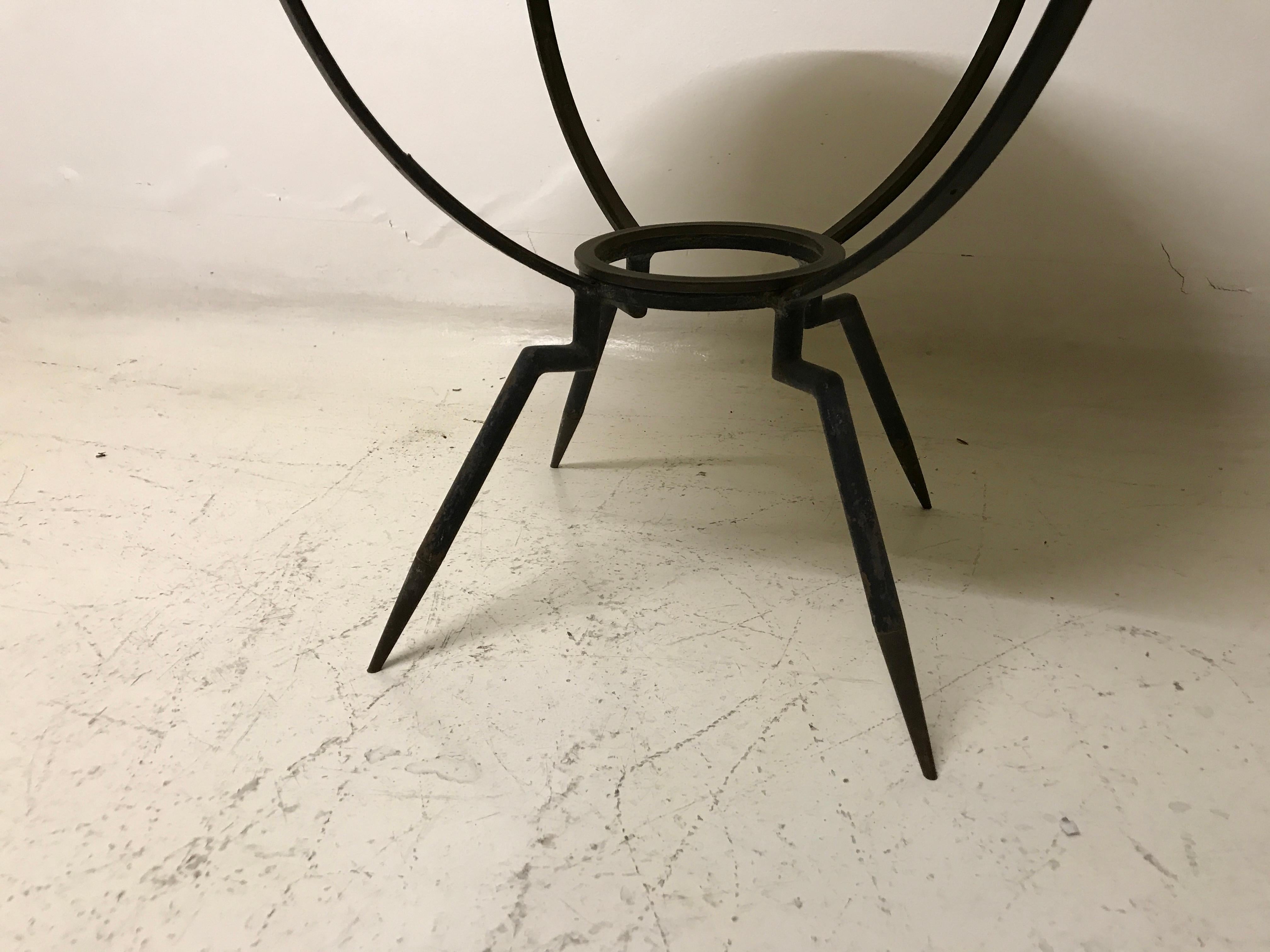 Ère spatiale Table italienne Amaizing 1960 en marbre et fer en vente
