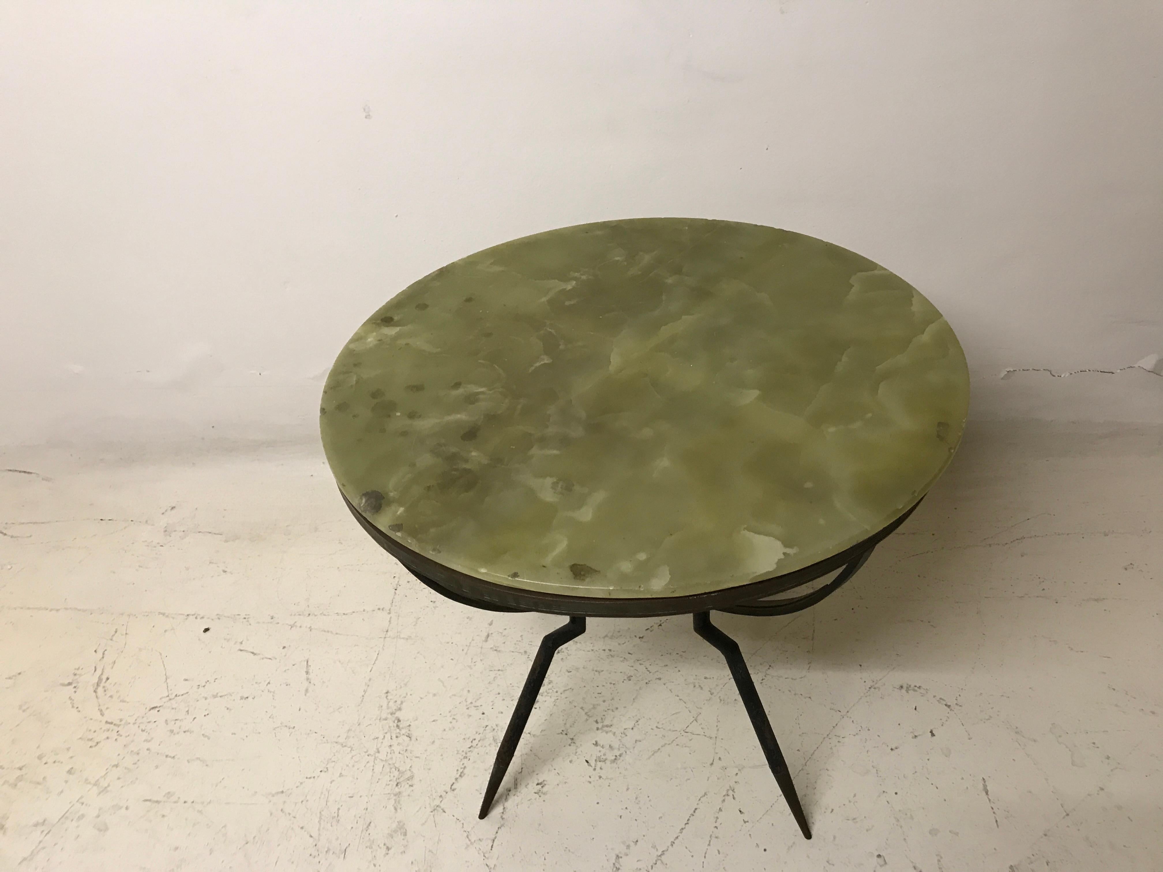 Amaizing Italian Table 1960 in Marble and Iron In Good Condition For Sale In Ciudad Autónoma Buenos Aires, C