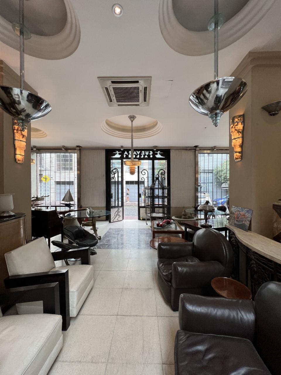 Stupefacente coppia di lampadari Art Deco in vetro e cromo, stile 1935 in vendita 1