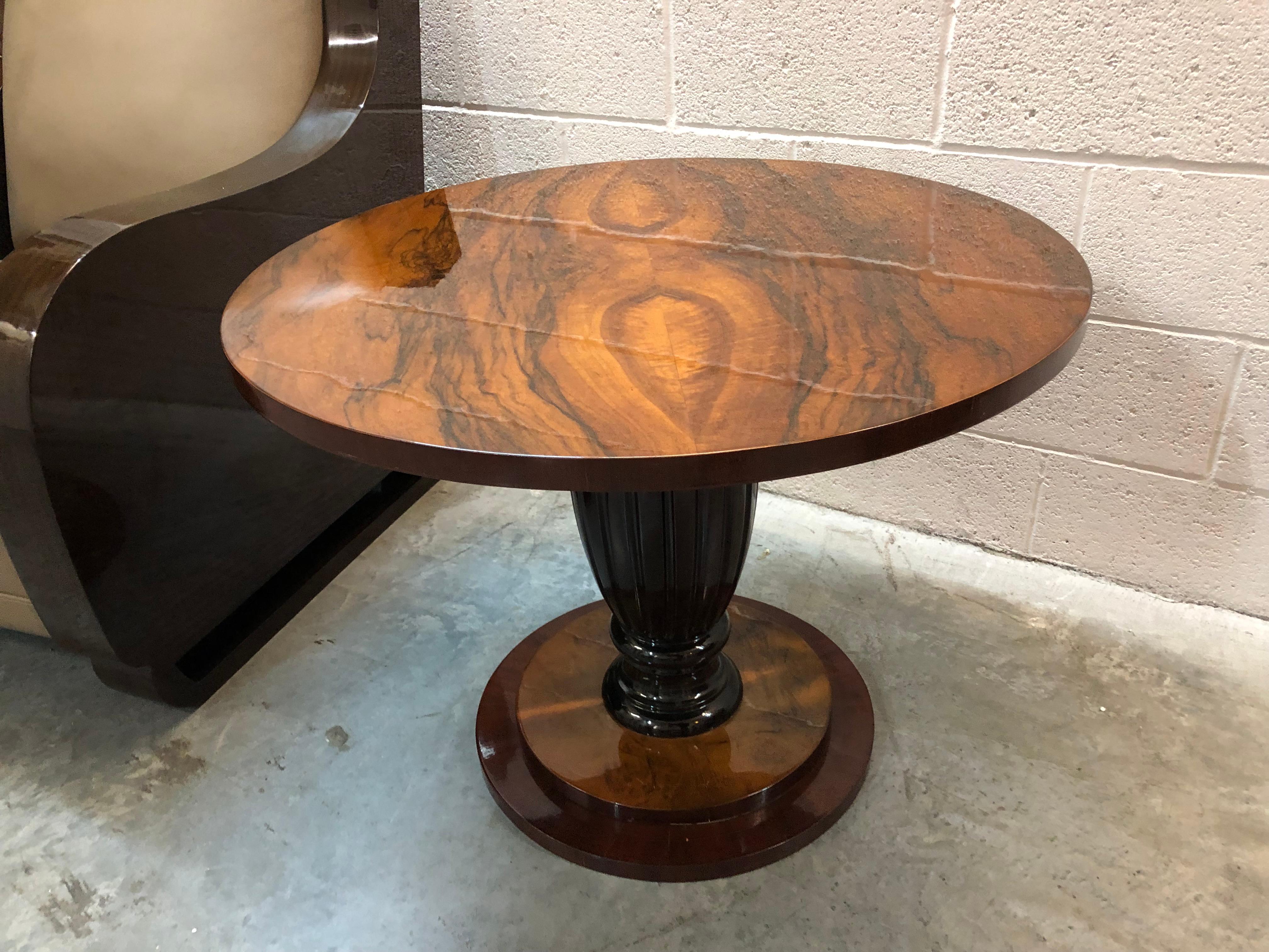Amaizing Pair of Tables in wood, Art Deco, France, 1930 For Sale 4