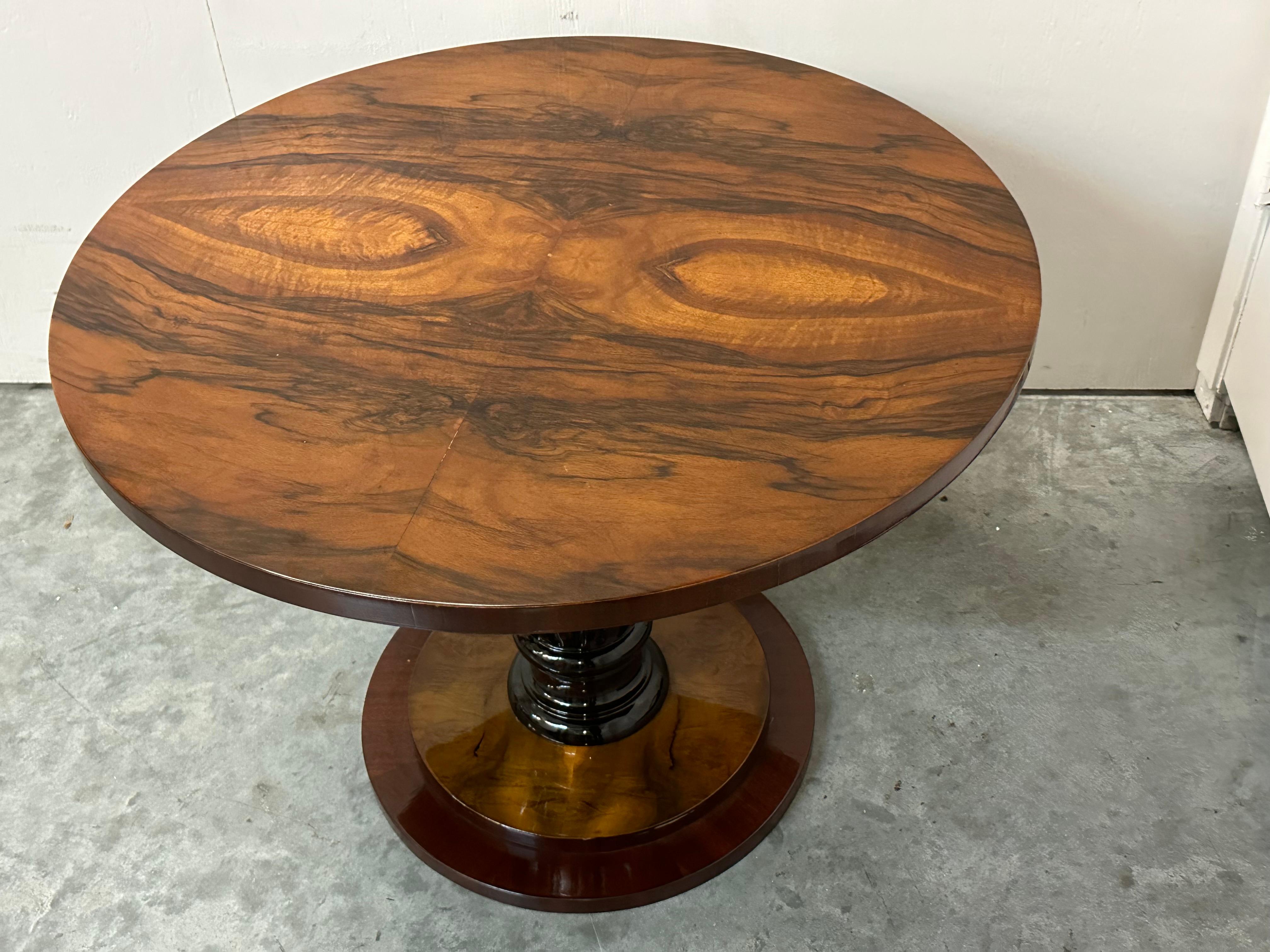 Amaizing Pair of Tables in wood, Art Deco, France, 1930 For Sale 11