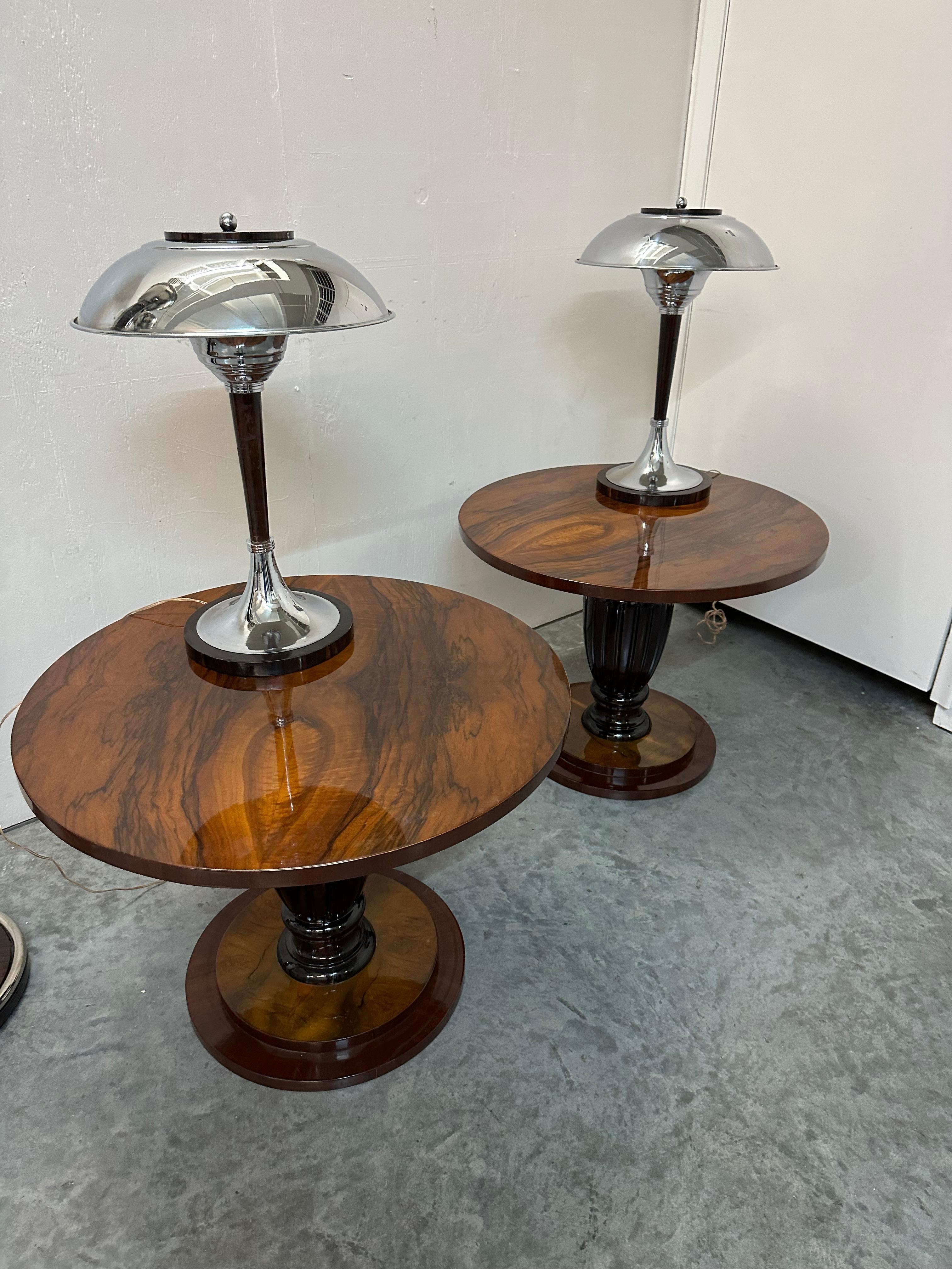 Paire impressionnante de tables en bois Art Déco, France, 1930 en vente 11