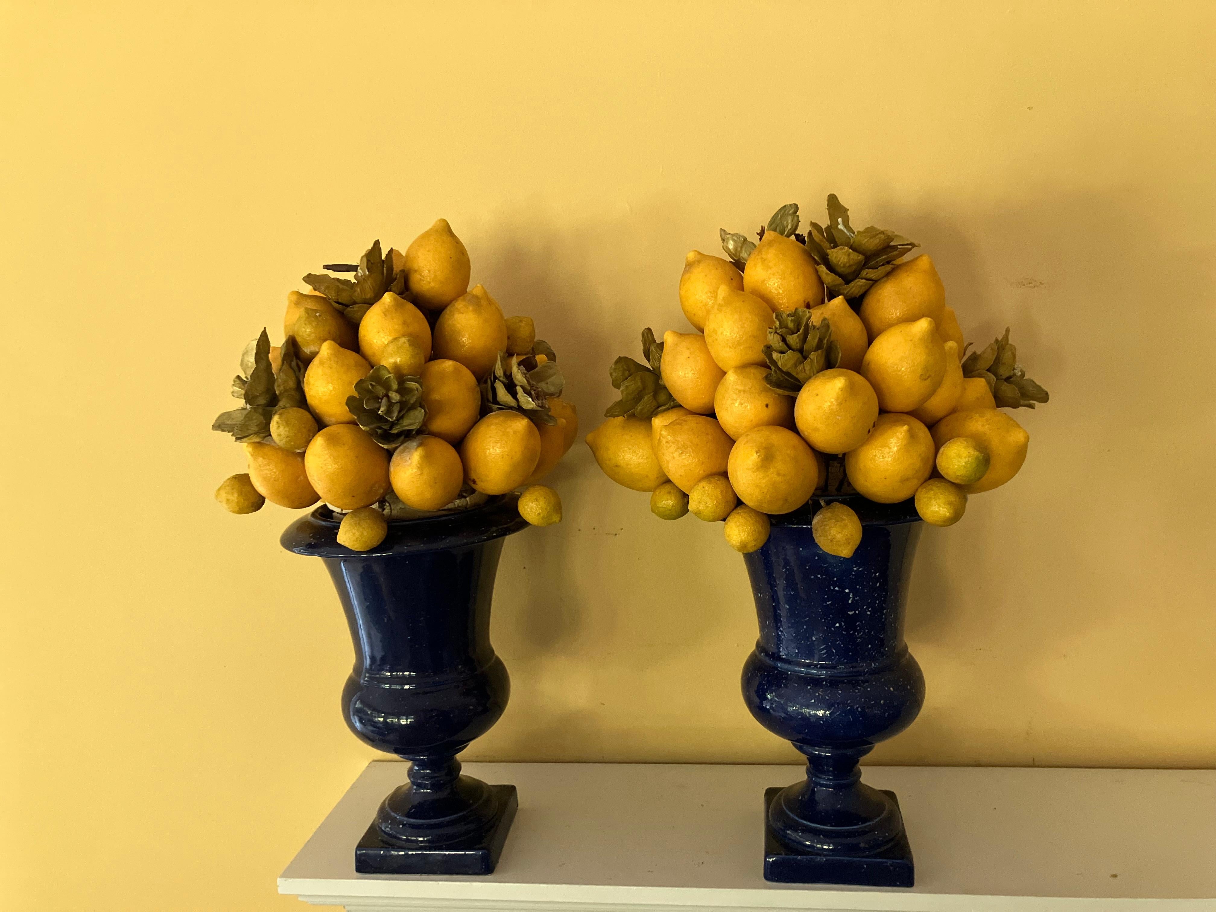 jarrones con limones