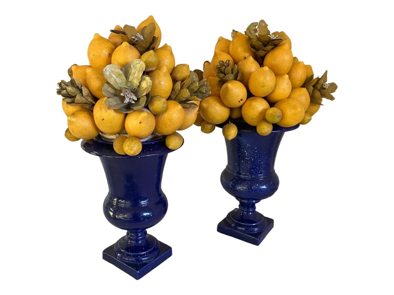 Costa de Amalfi Limones en jarrones azules de imitación piedra en venta 1