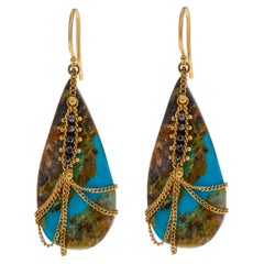 Amáli Boucles d'oreilles pendantes en or jaune 18k, diamant noir et turquoise