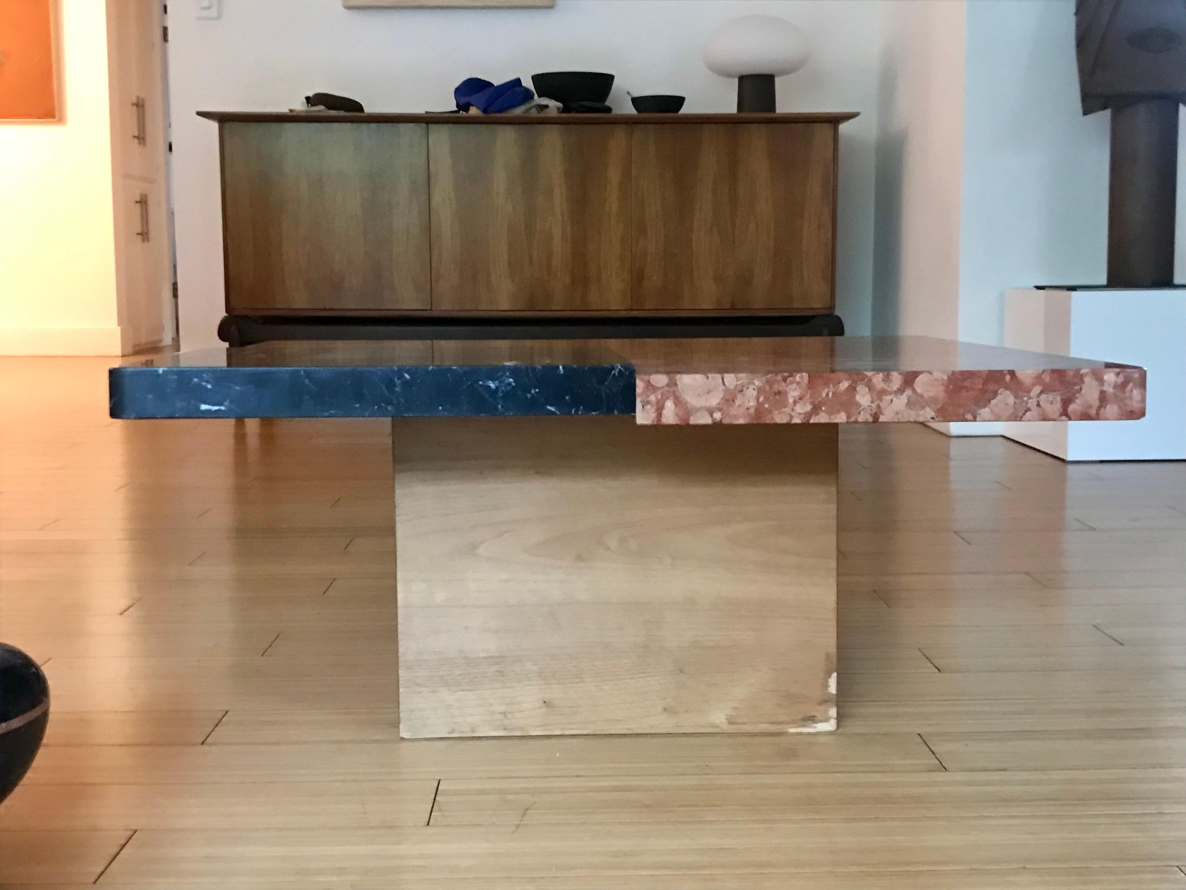 Fossilized Marble Table + Two Vases Amalia Schultless For Sale 6