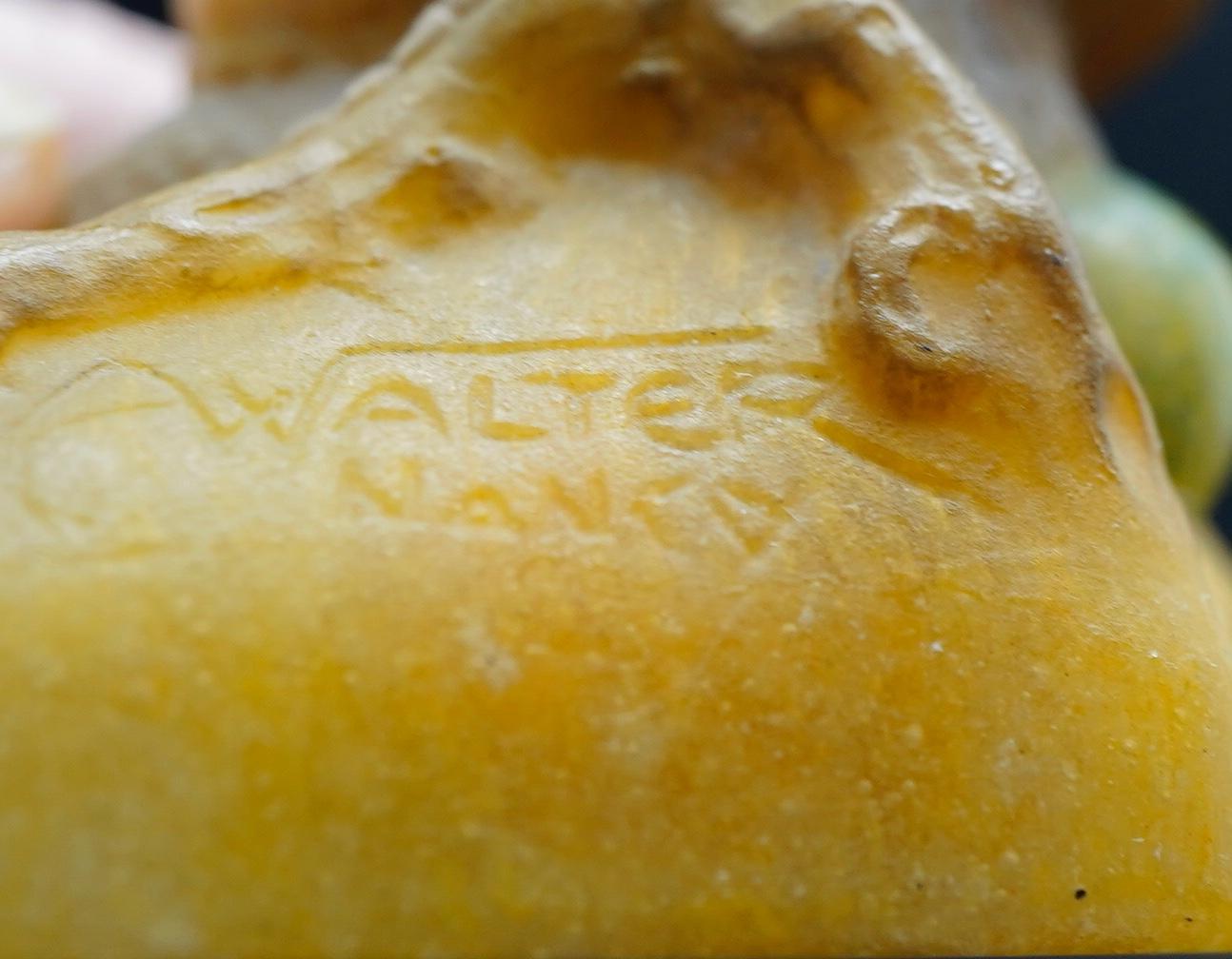 Inizio XX secolo Amalric Walter e HENRY Berge  Pate de Verre Lumaca Fermacarte in vendita