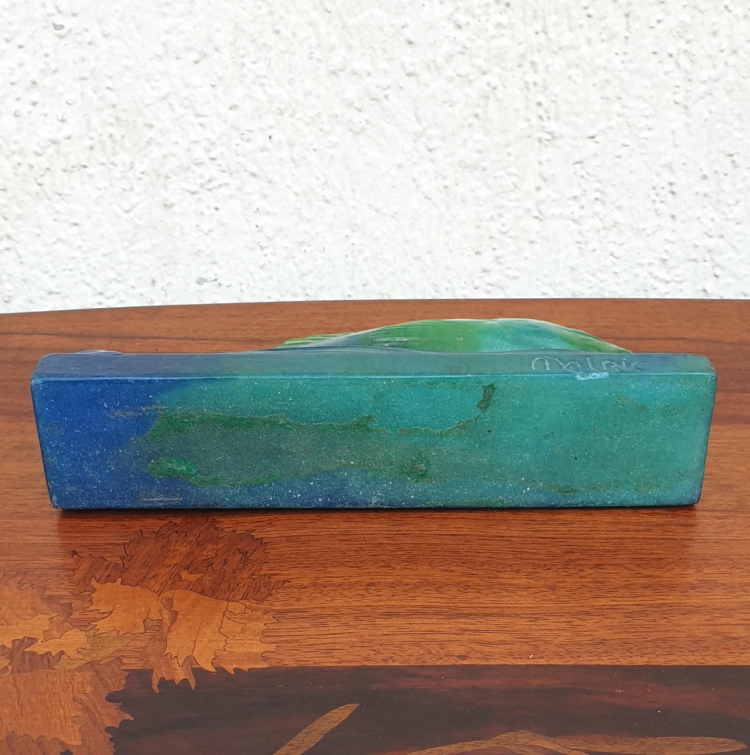 Amalric Walter Nancy, pâte de verre représentant des poissons, début du 20e siècle en vente 8