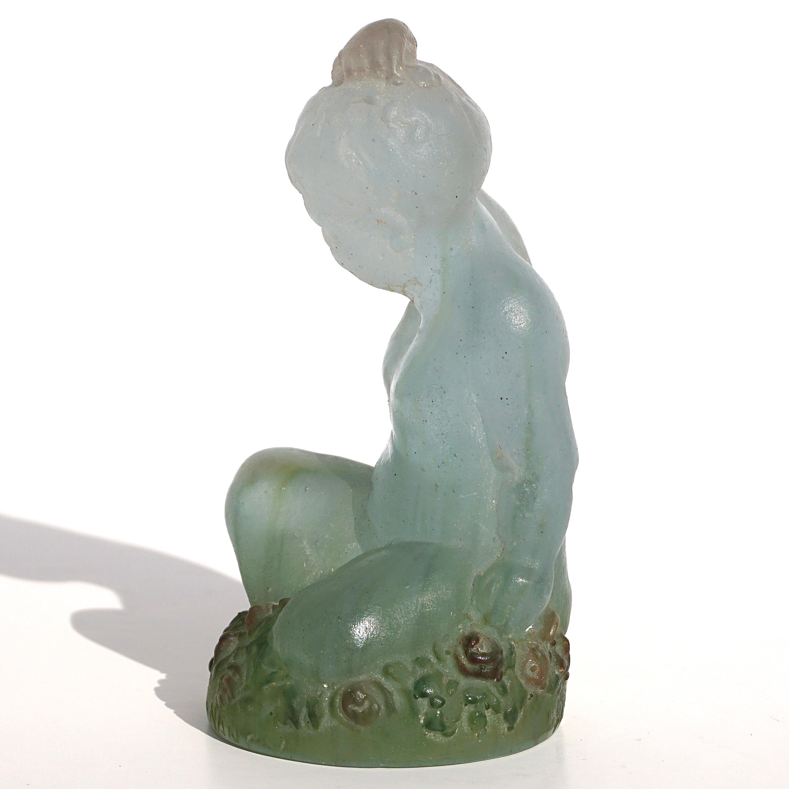 Francese Amalric Walter Pate De Verre figura di ragazzo nudo in vendita