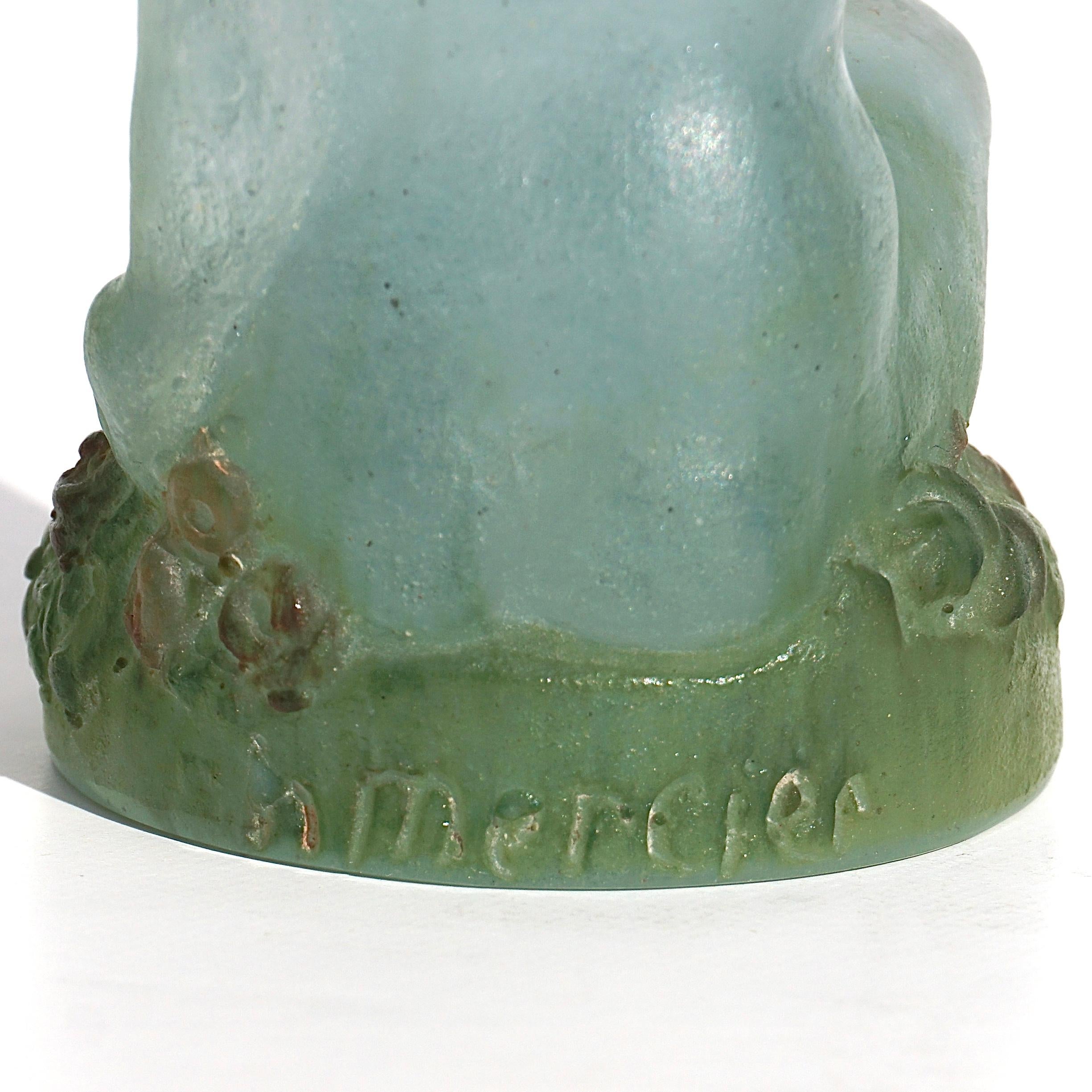 Amalric Walter Pate De Verre figura di ragazzo nudo In condizioni ottime in vendita a Dallas, TX