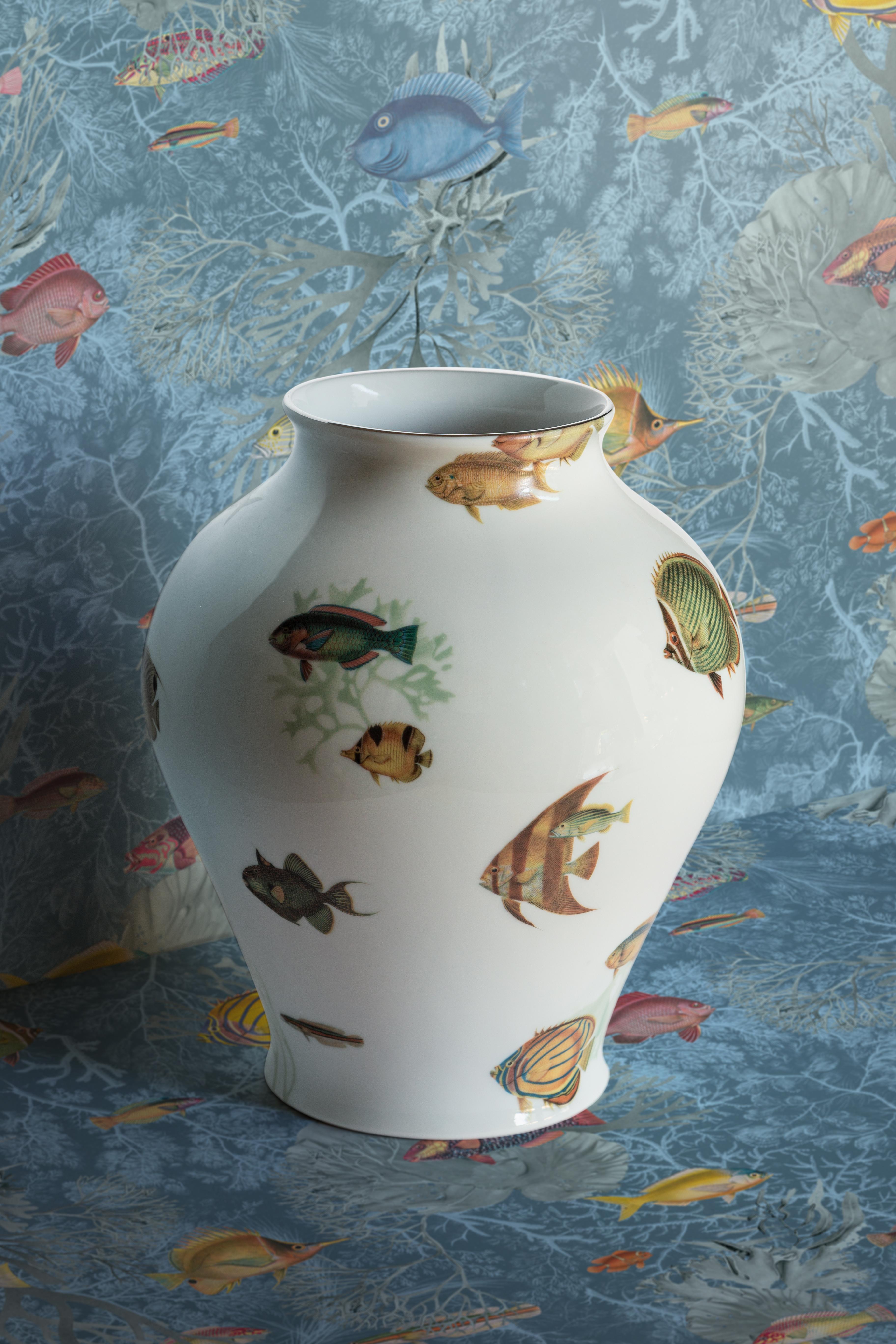Porcelaine Amami, Vase contemporain en porcelaine avec Design/One par Vito Nesta en vente