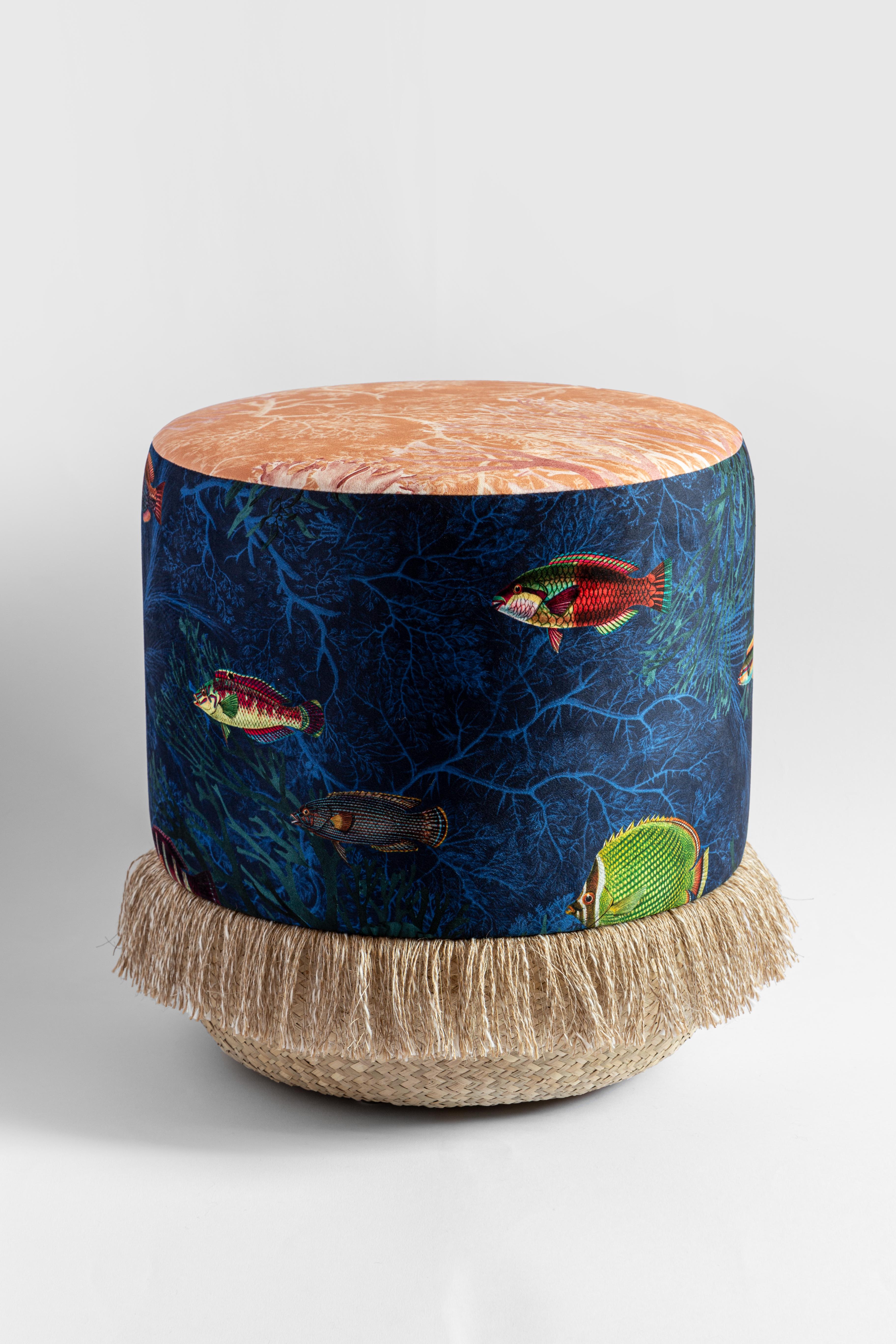 Pouf handmade by Italian expert craftsmen. High quality straw base and printed velvet covering.
The tropical fish of the Amami islands play around the surface of this pouf.