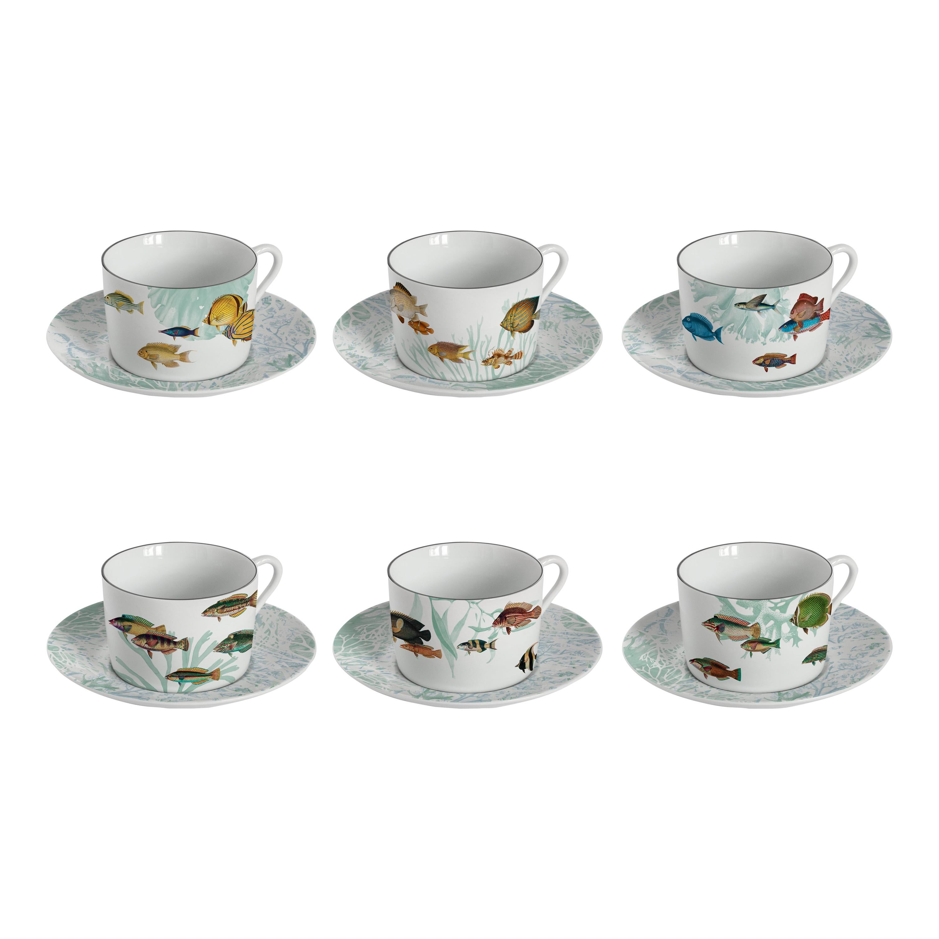Amami, Tea Set with Six Contemporary Porcelains with Decorative Design For Sale