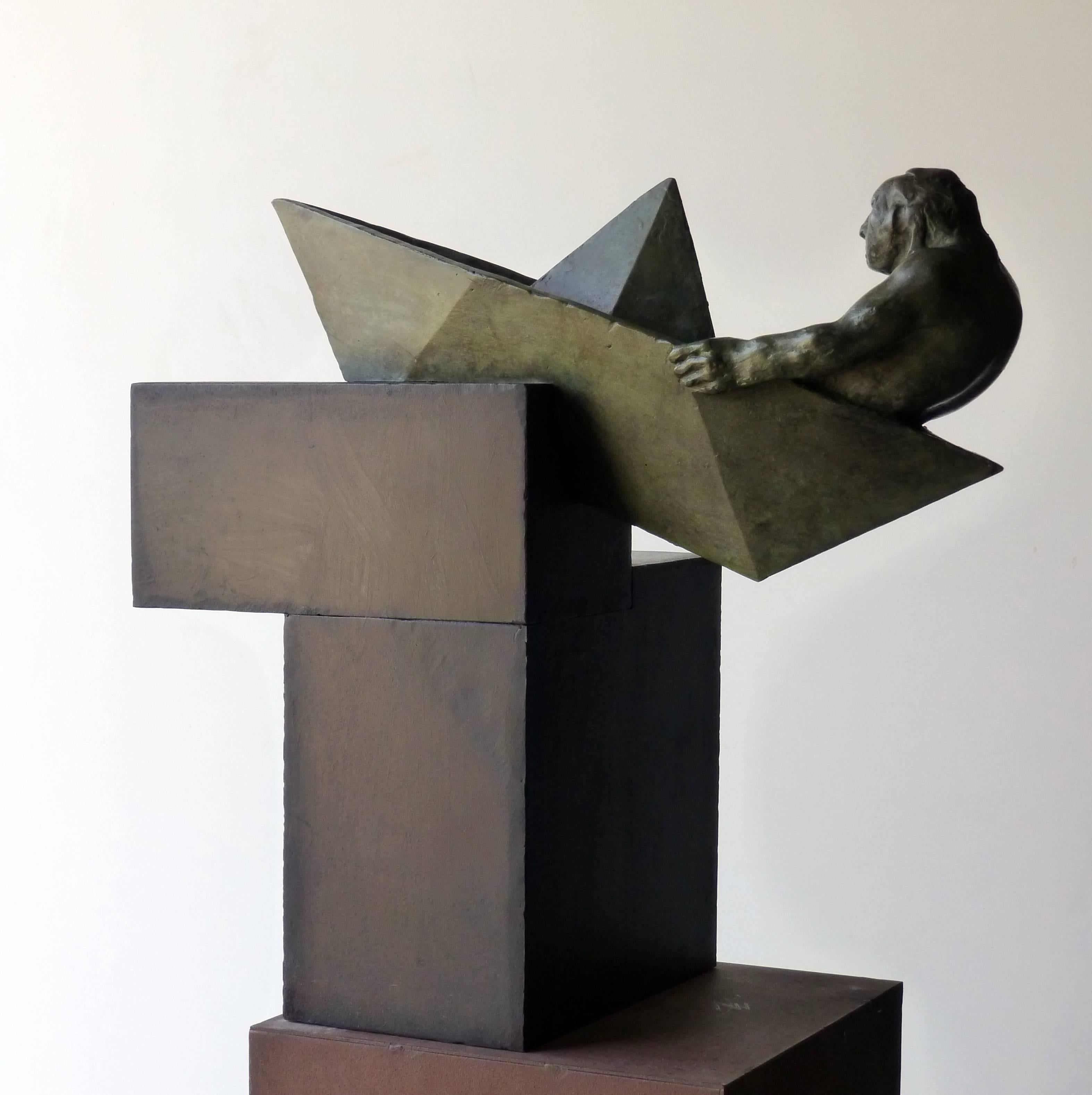 Figurative Sculpture Amancio González Andrés - Amancio    homme  bateau  Sculpture originale d'Argonauta en bronze et fer