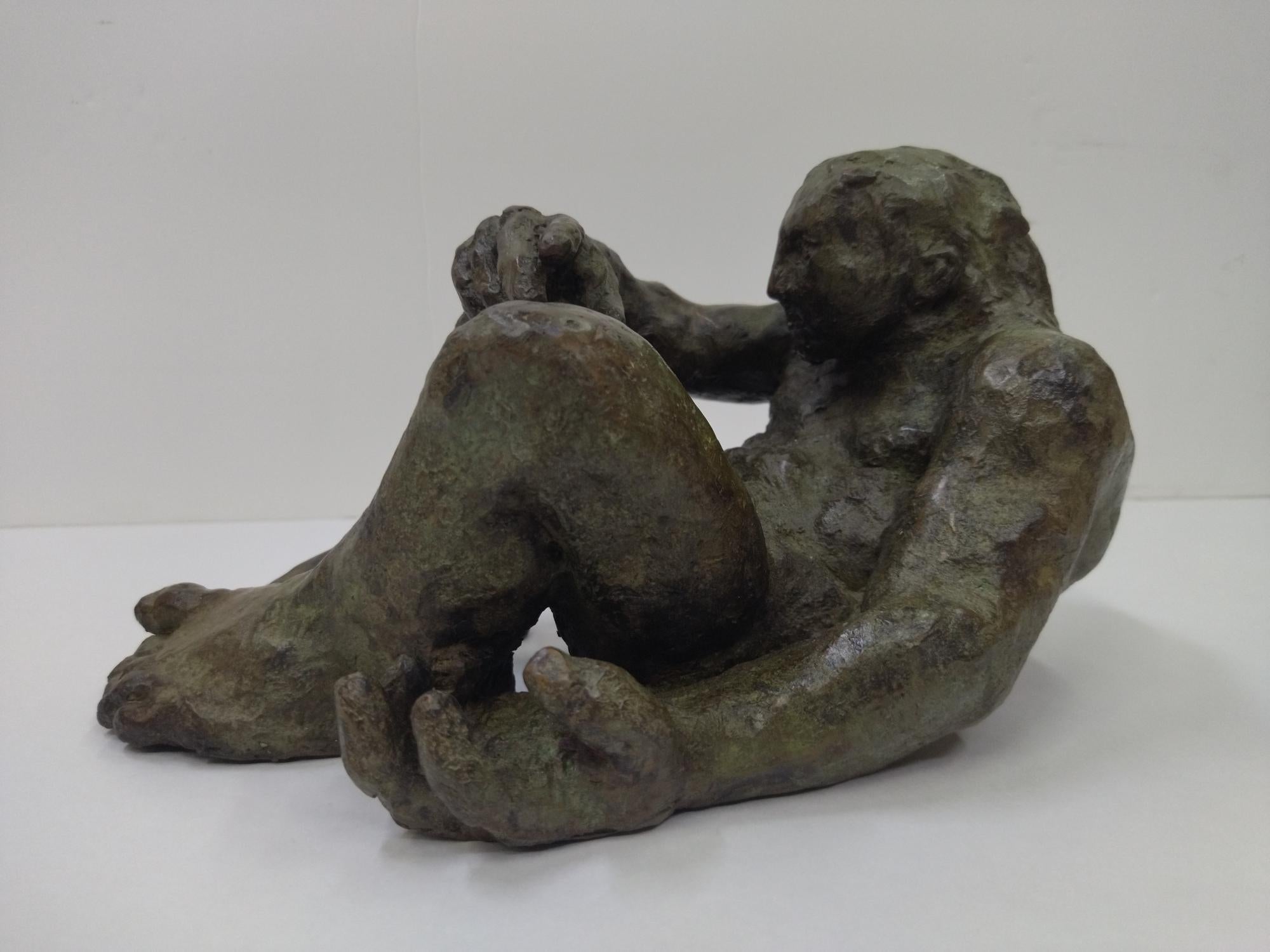 Figurative Sculpture Amancio González Andrés - Sculpture « Amancio Bronce Negrita », bronze contemporain, XXIe siècle