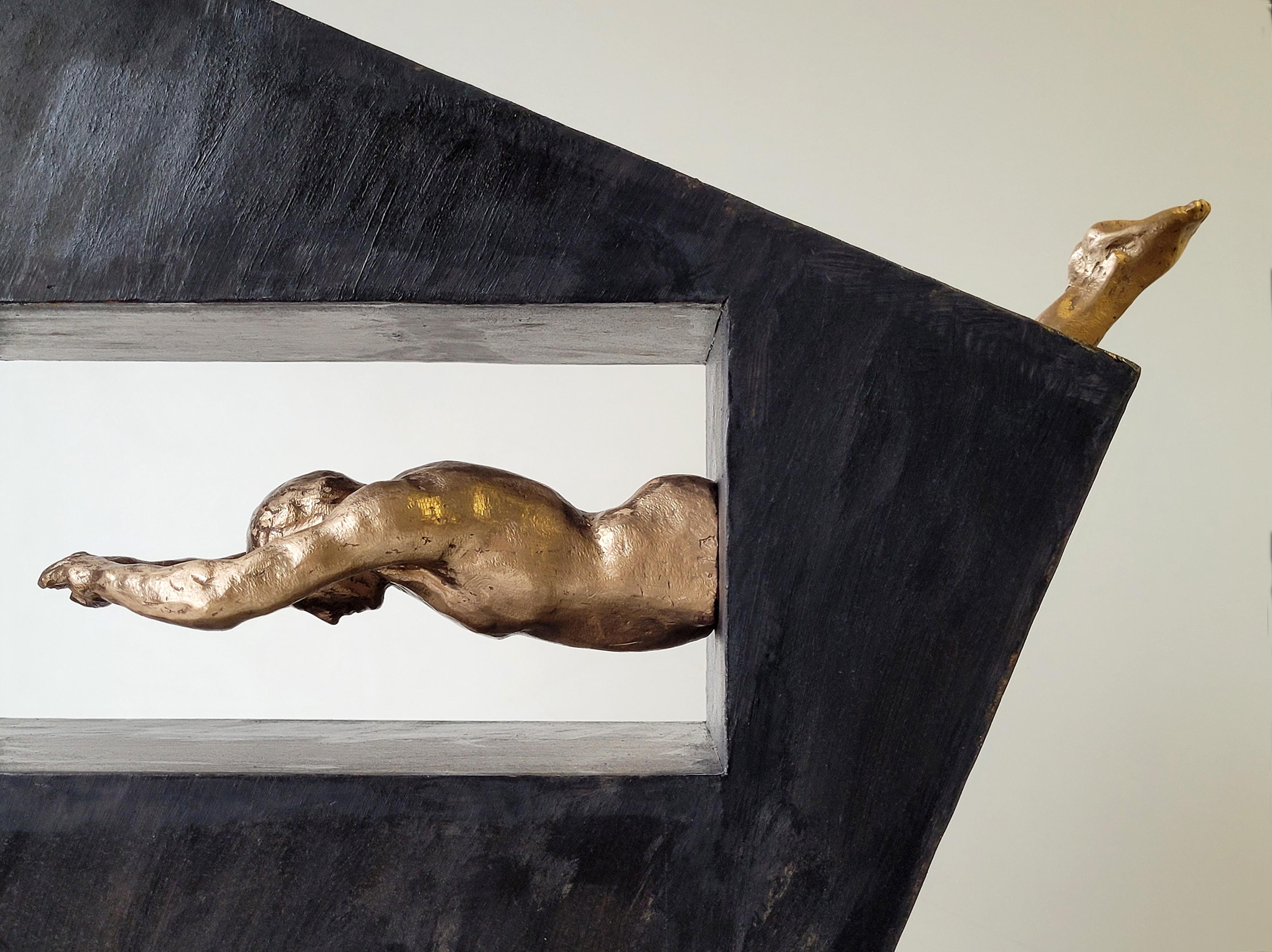 Sculpture by the Spanish artist AMANCIO GONZALEZ
7 COPIES
Fantastic piece of art representing Spanish sculpture
Amancio González is a sculptor from Leon and an internationally celebrated artist.

Amancio’s latest international event took him to