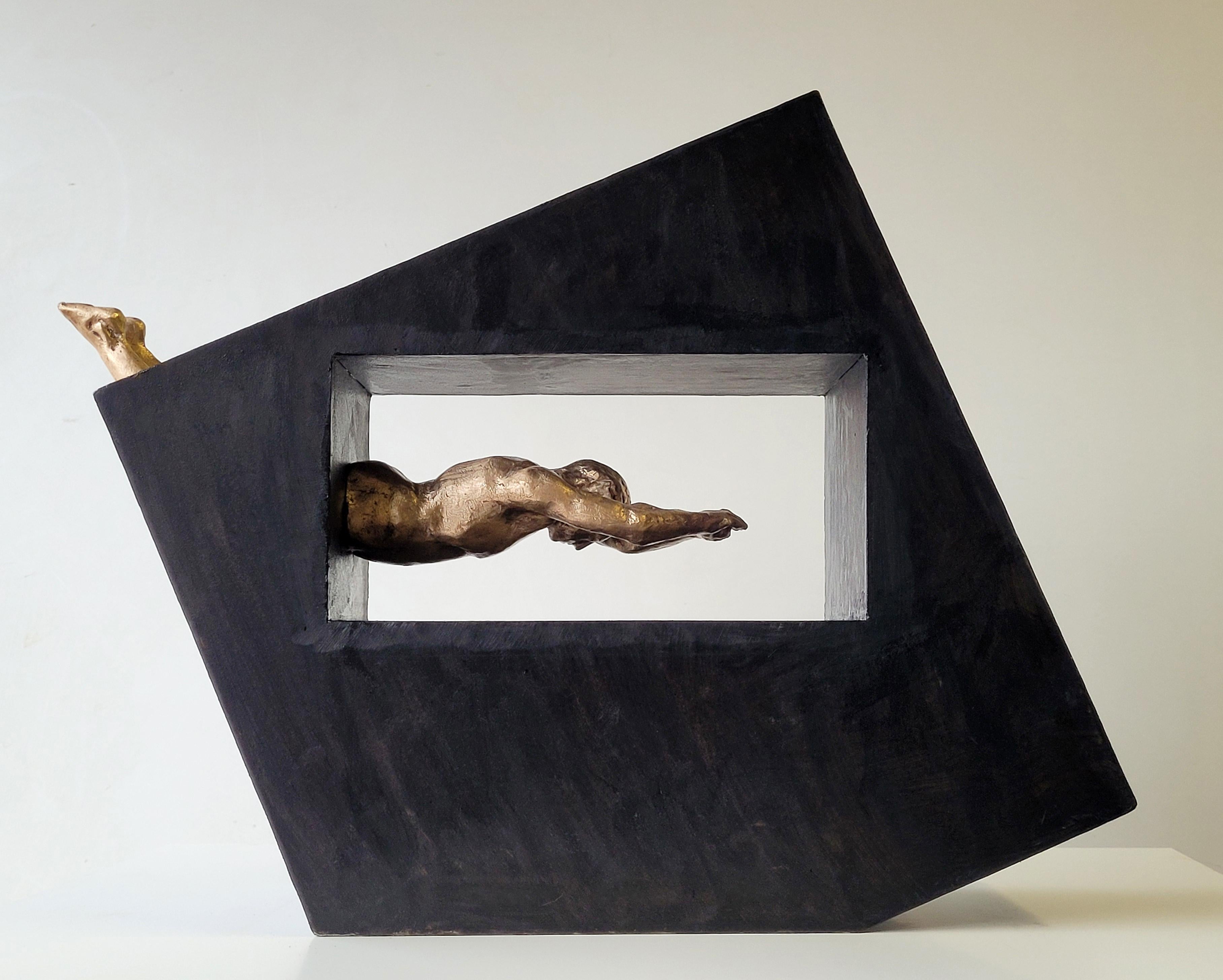Amancio. EL SALTO II. original bronze. iron  sculpture For Sale 2