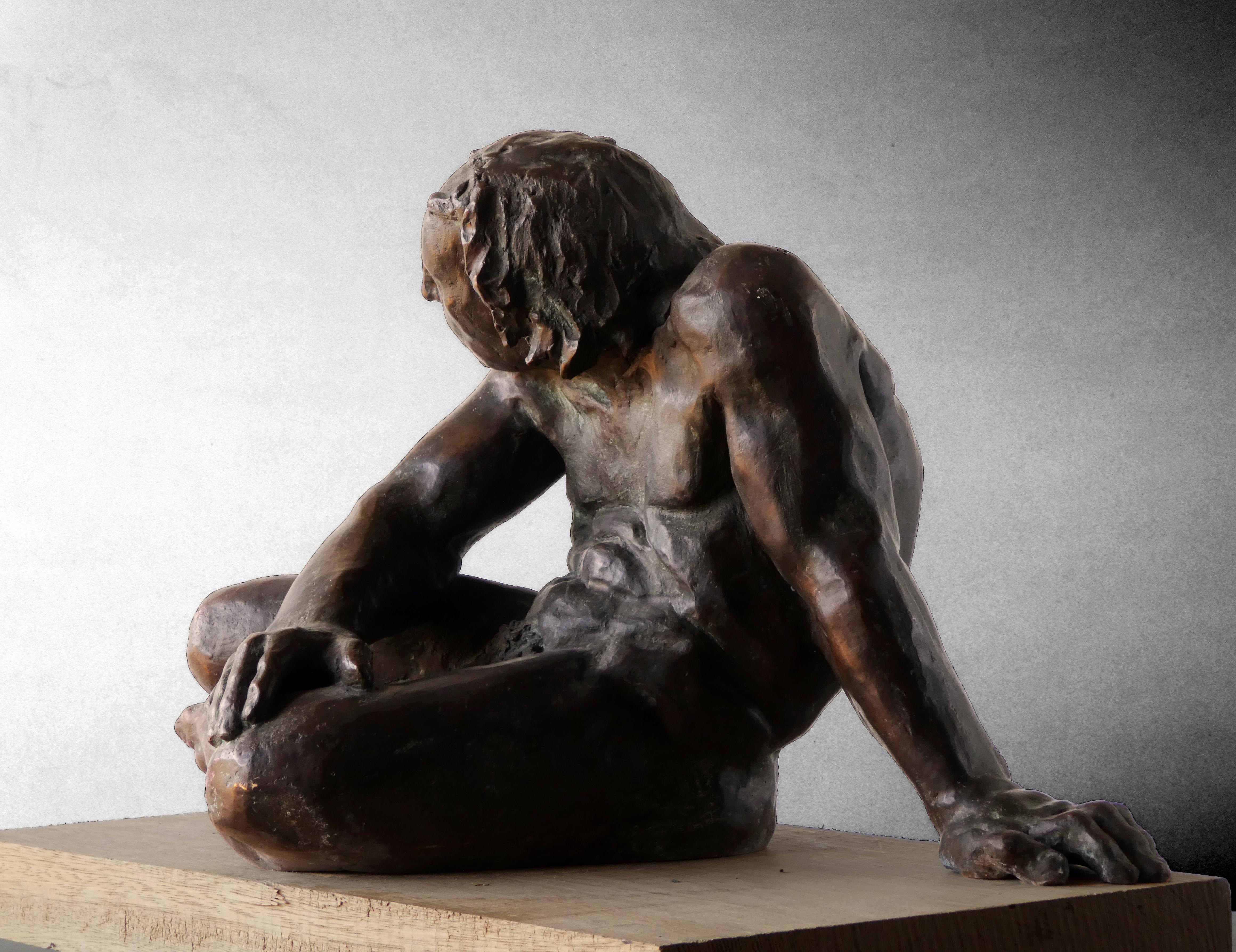Amancio  Man  Guerrero Herido  original bronze sculpture For Sale 4