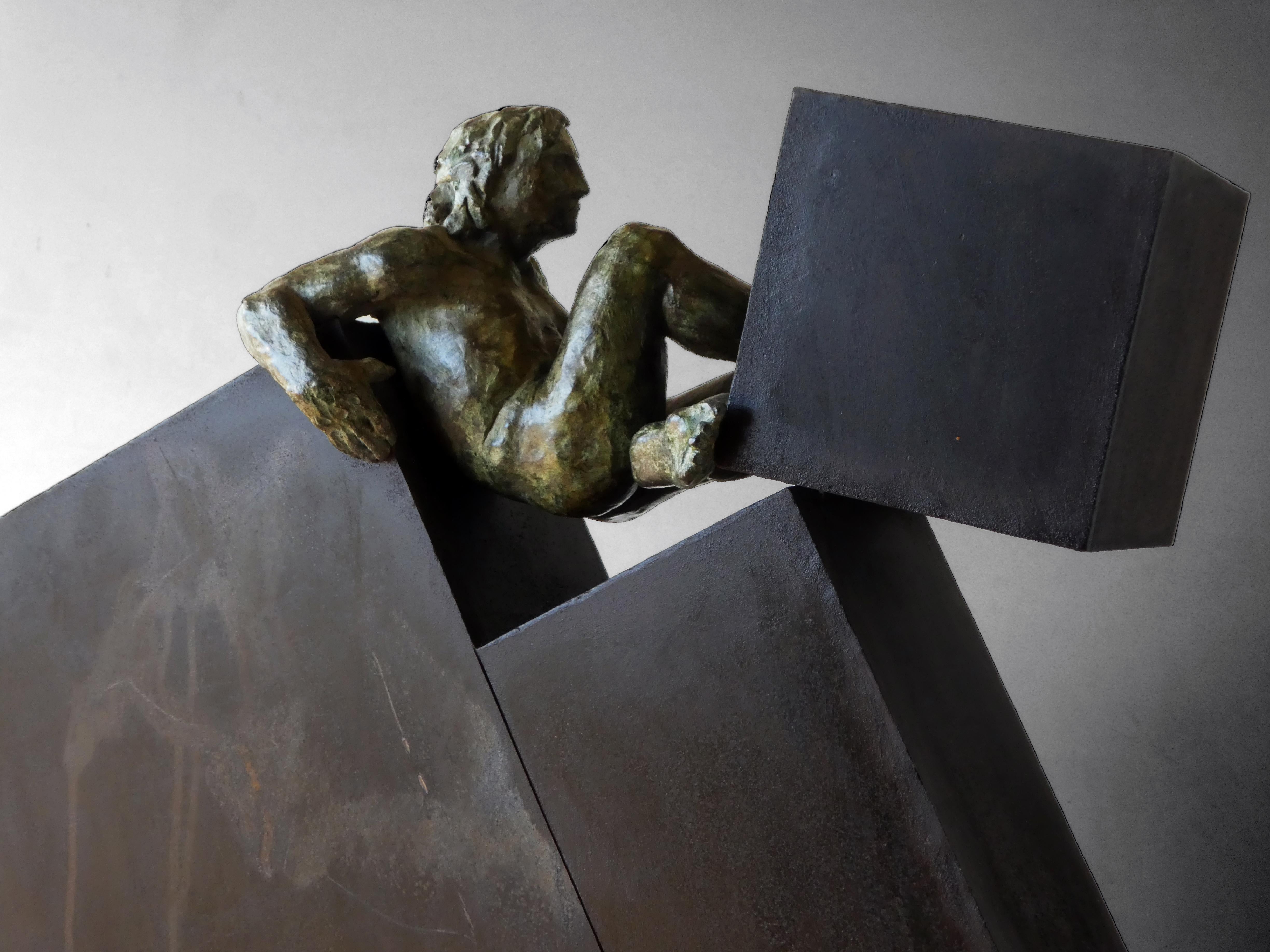AMANCIO 14 Deconstrucción  III. escultura original bronce hierro en venta 8