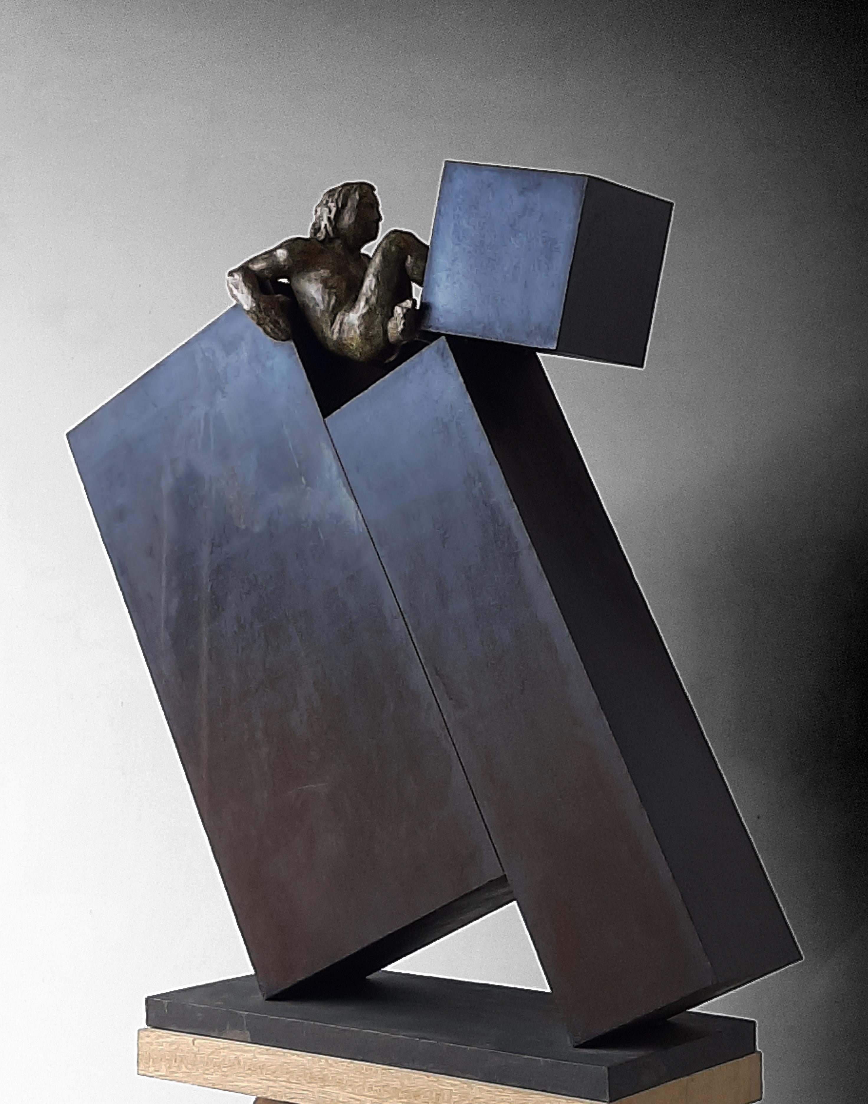 AMANCIO  Deconstruccion  III. original sculpture bronze iron - Contemporary Sculpture by Amancio Gonzalez Morera