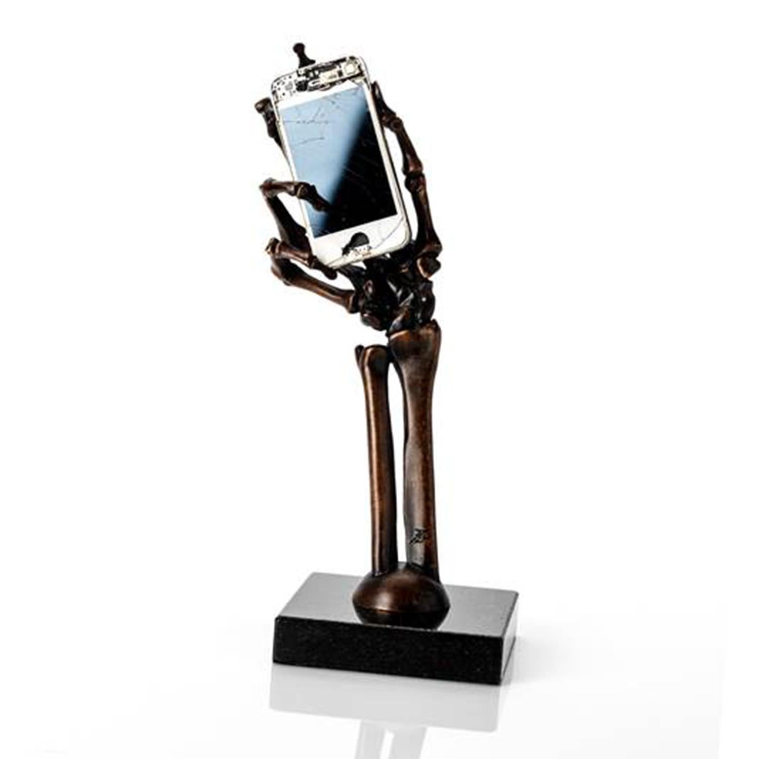 Figurative Sculpture de Amanda & Björn Sjöling - iBone 1/9