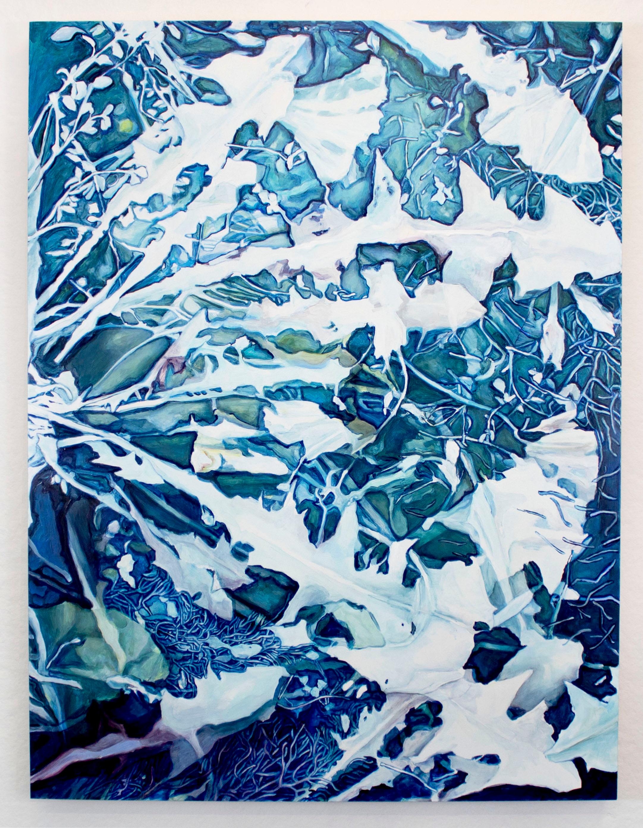 Triptyque de plantes luxuriantes bleues et blanches inspiré du cyanotype, avec des feuilles fantomatiques et superposées et des textures florales captivantes. Quantum Echoes, Triptyque (2022) par Amanda Besl. Huile sur planche.
