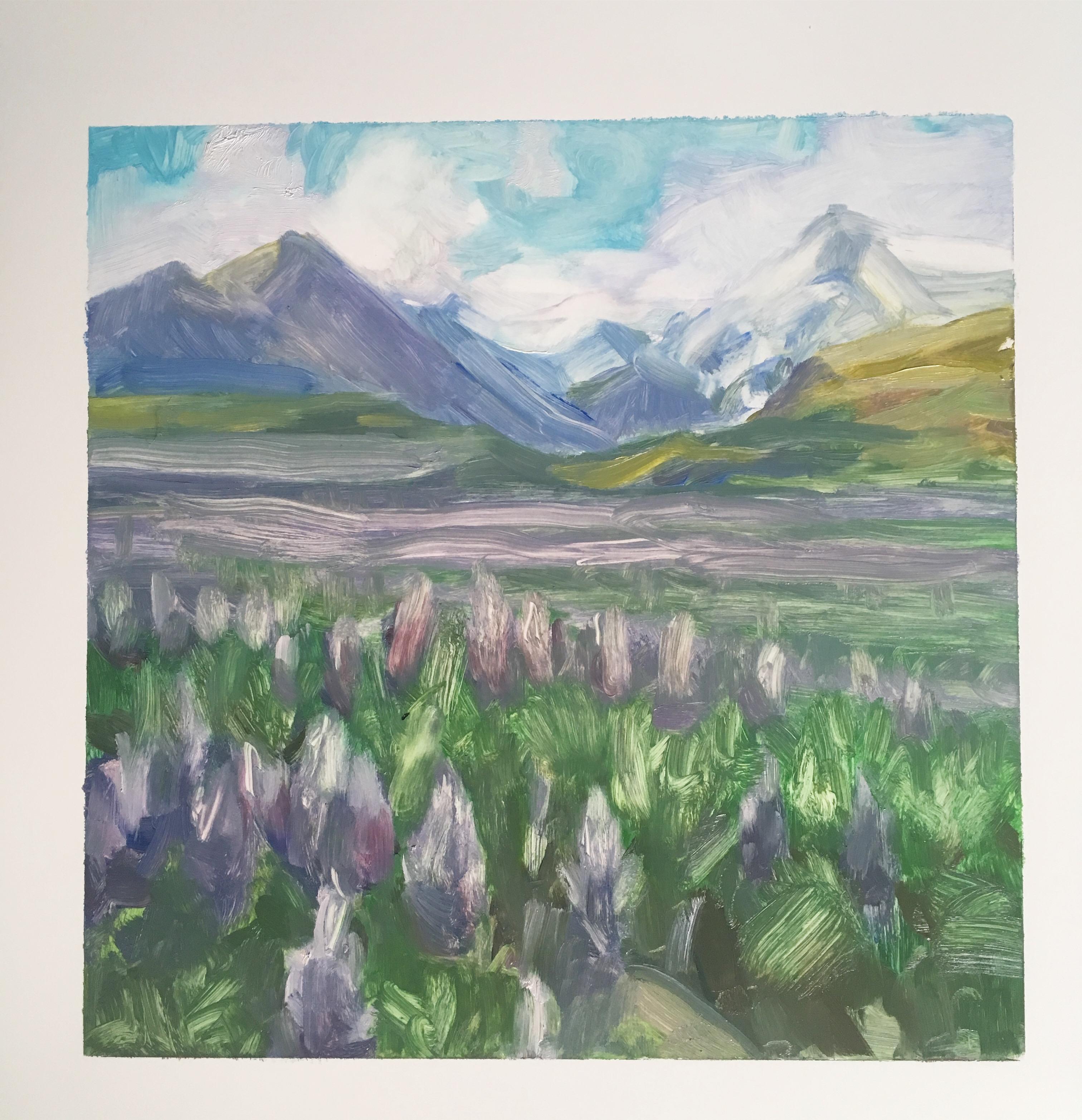 Landscape Painting Amanda Joy Brown - LUPIN - Peinture de paysage de montagne d'Islande, de lavande et de la prairie gazonnée