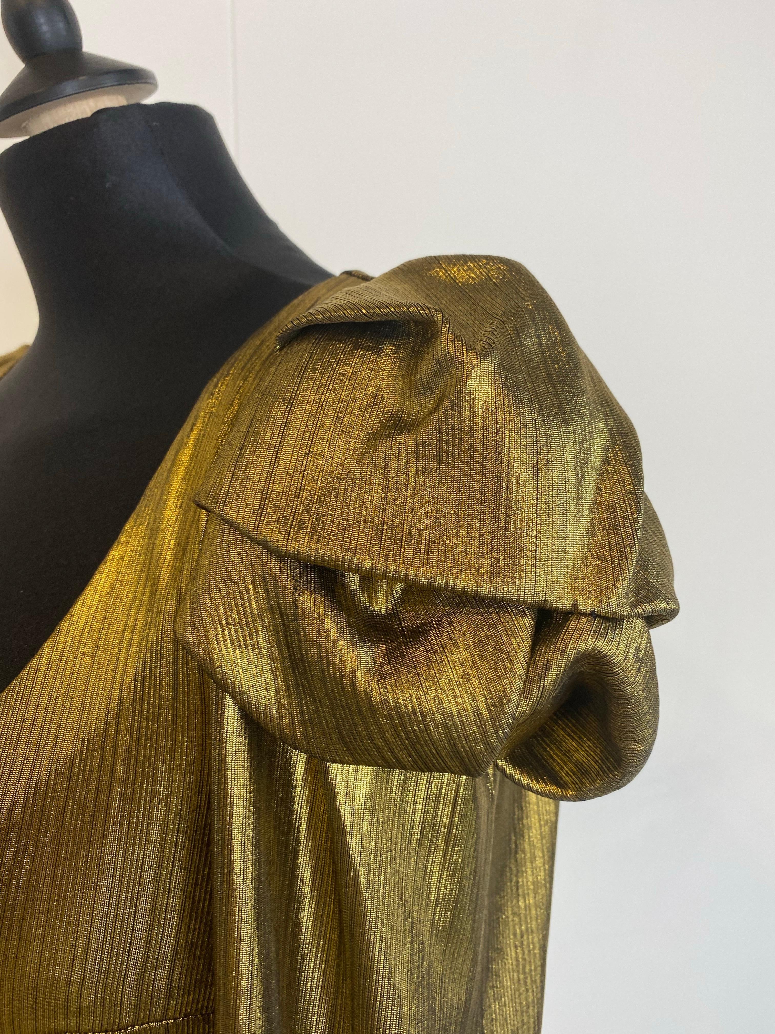 Amanda Uprichard Gold Dress with Padded Shoulders Unisexe en vente